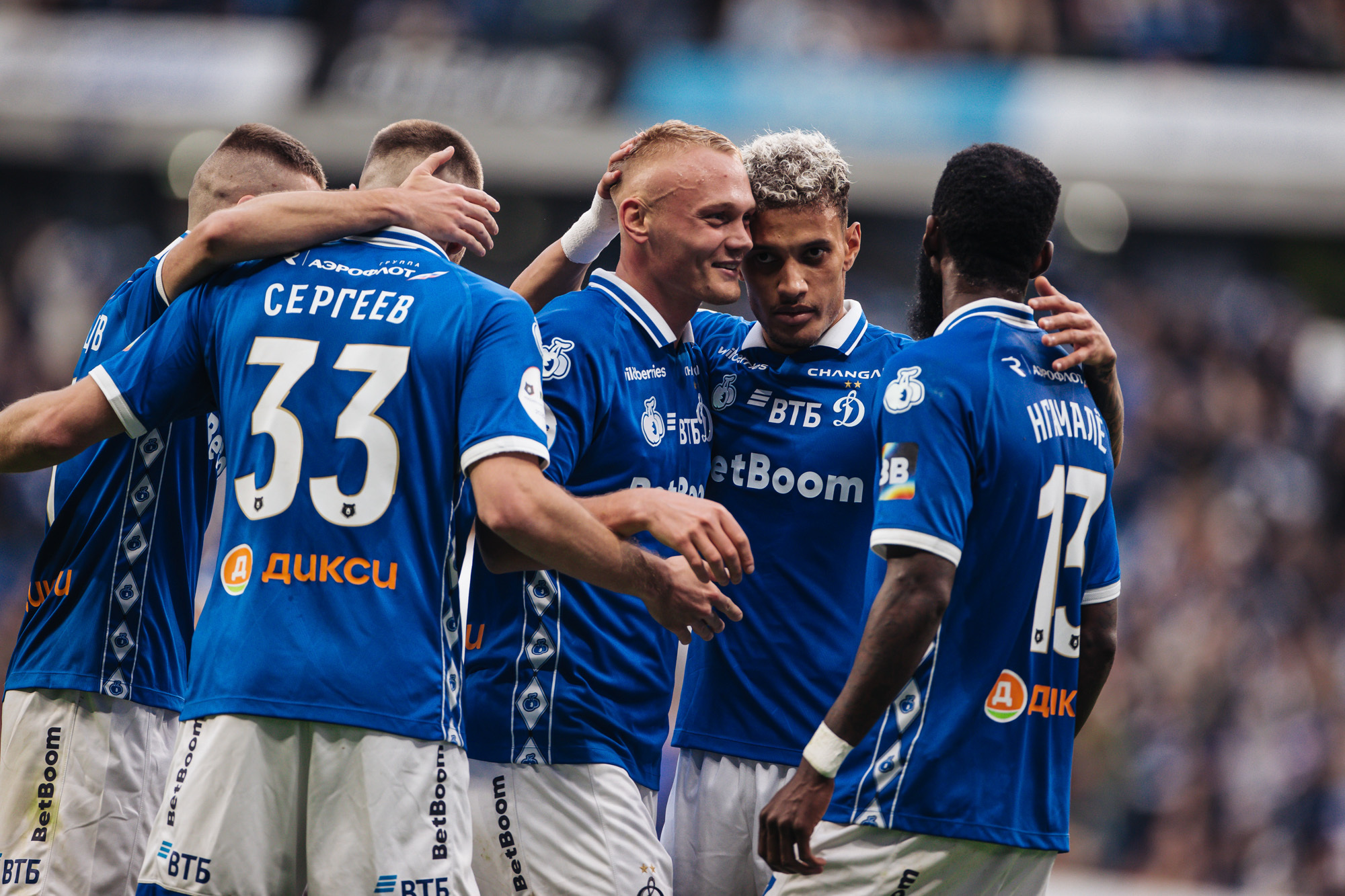 Фоторепортаж с домашнего матча против «Оренбурга»