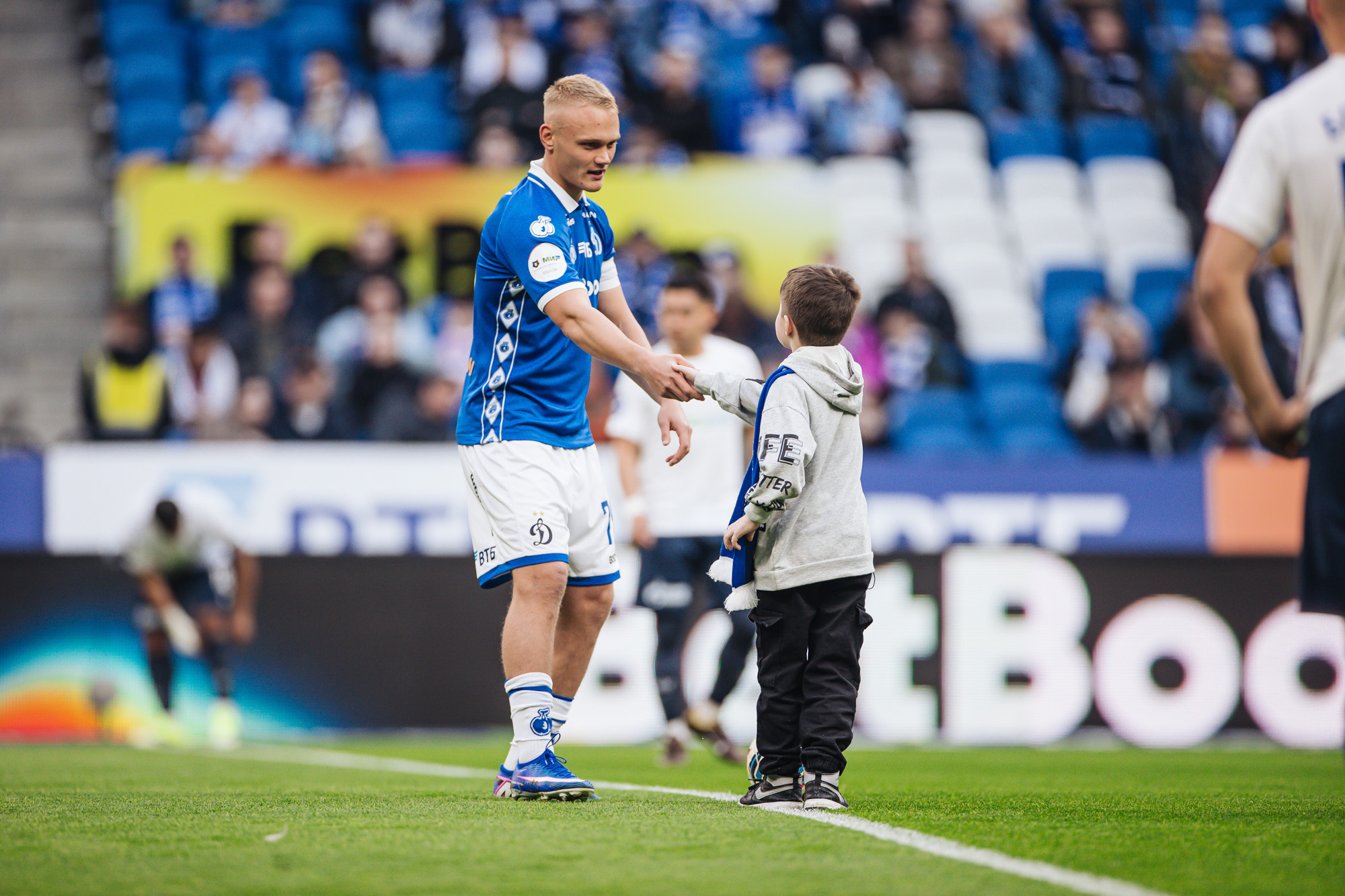 Фоторепортаж с домашнего матча против «Оренбурга»