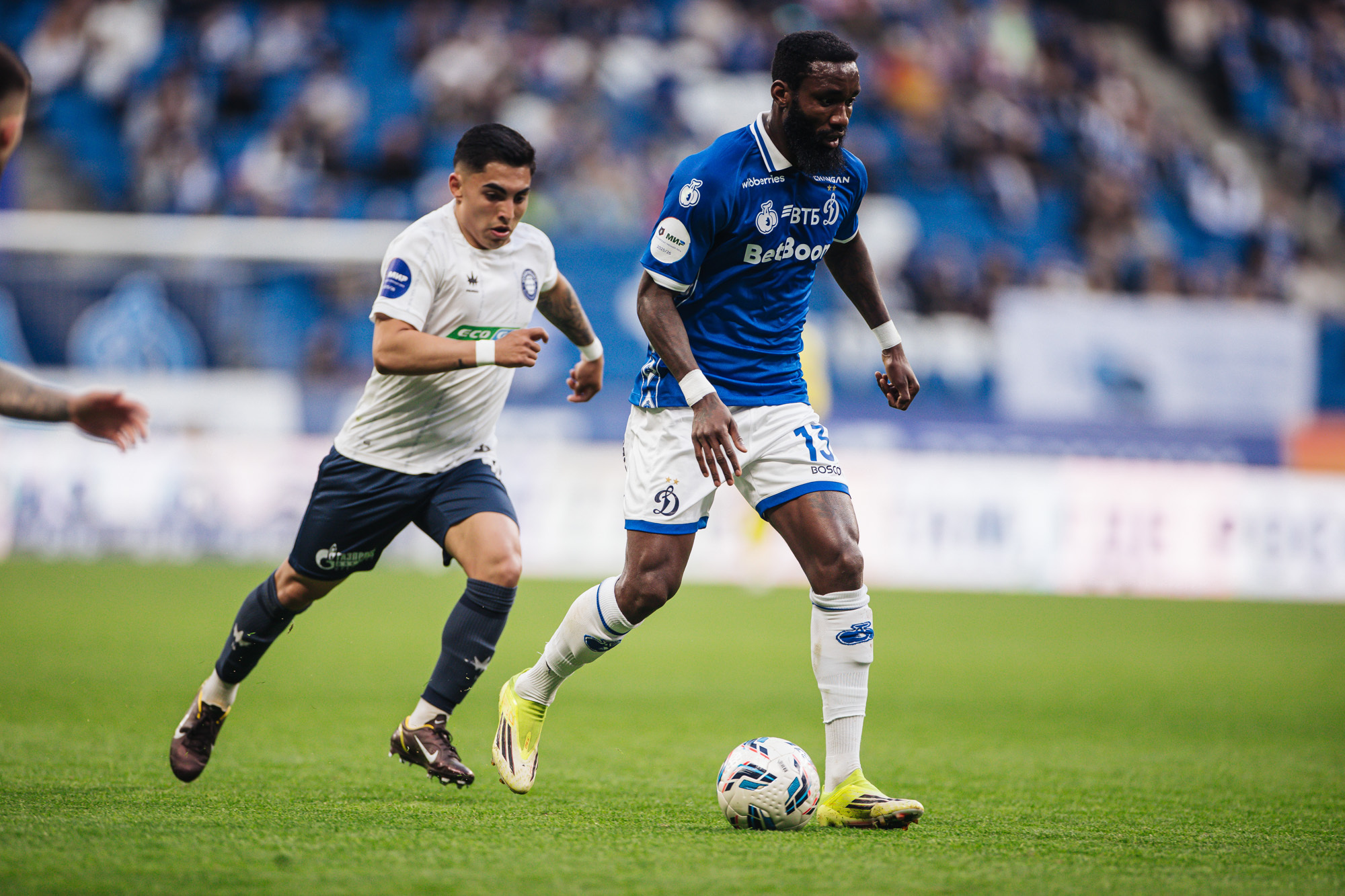 Фоторепортаж с домашнего матча против «Оренбурга»