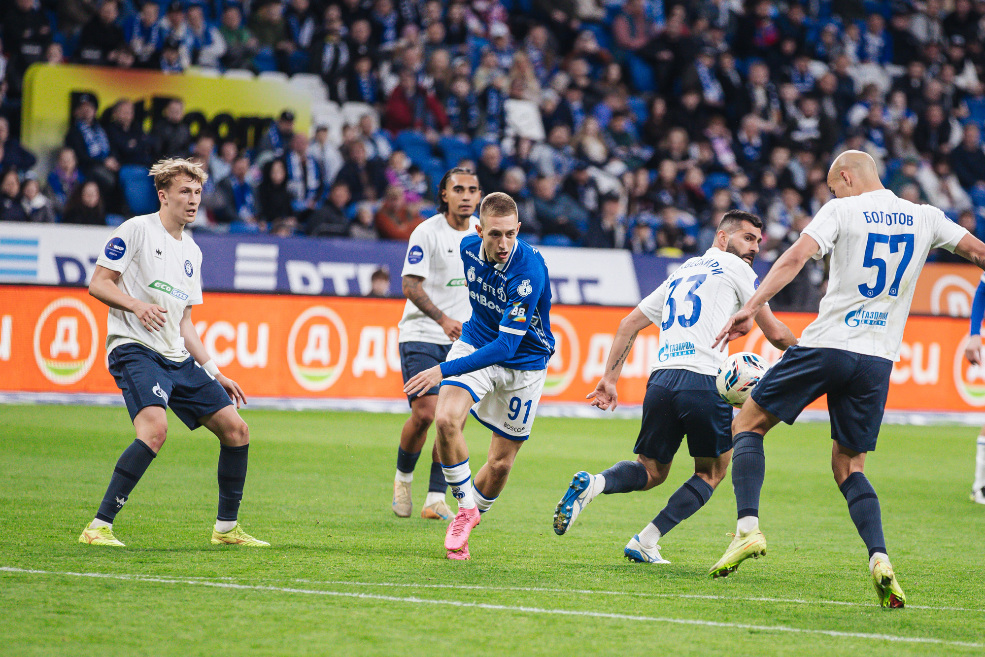 Фоторепортаж с домашнего матча против «Оренбурга»