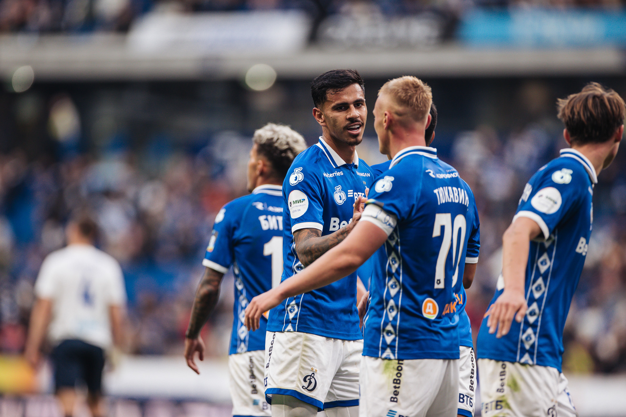 Фоторепортаж с домашнего матча против «Оренбурга»