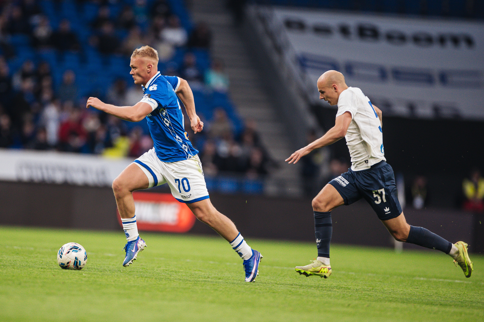 Фоторепортаж с домашнего матча против «Оренбурга»