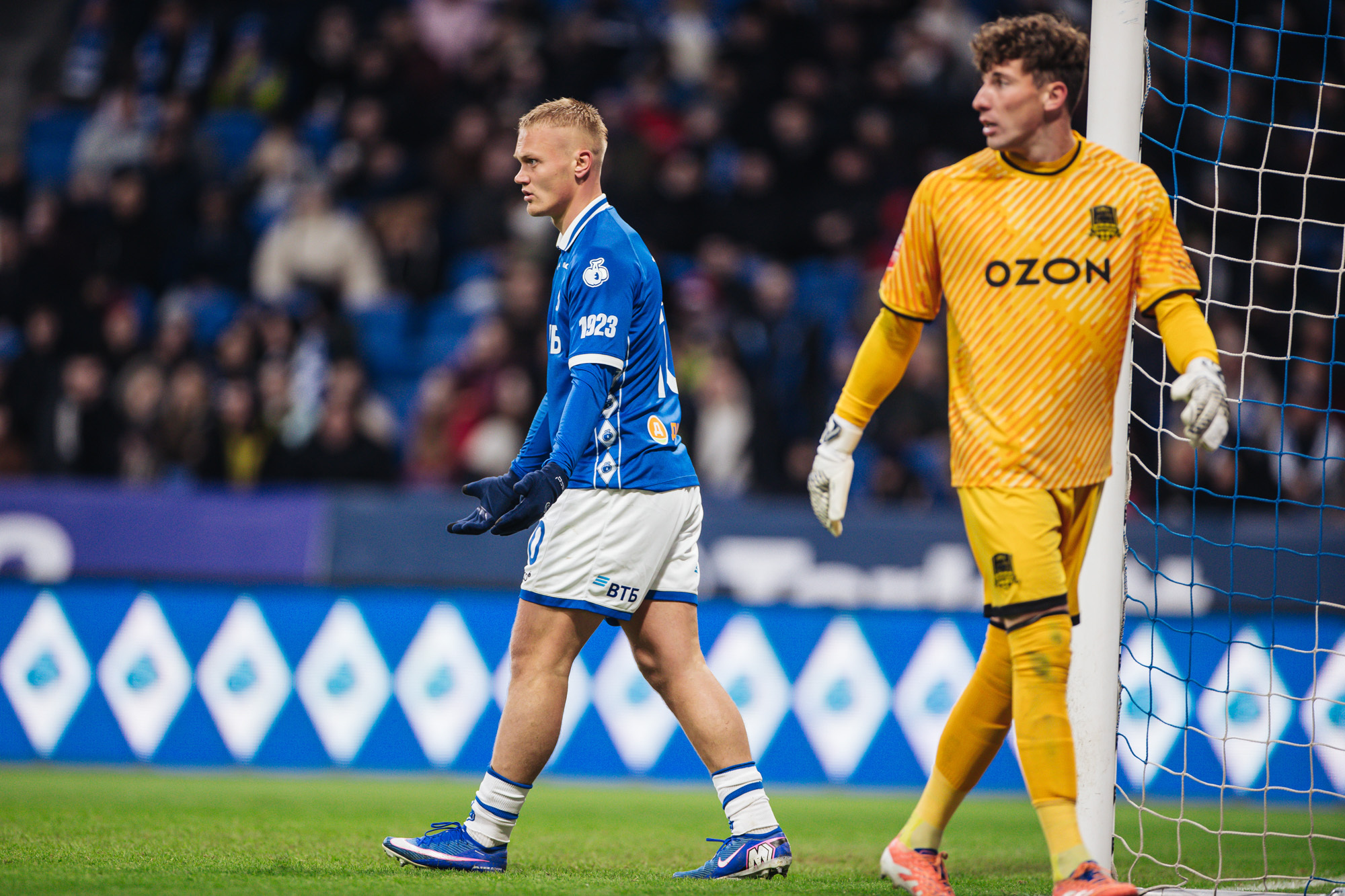 Фоторепортаж с домашнего кубкового матча против «Краснодара»