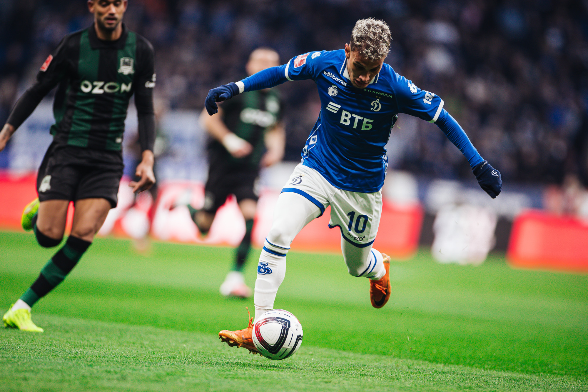 Фоторепортаж с домашнего кубкового матча против «Краснодара»