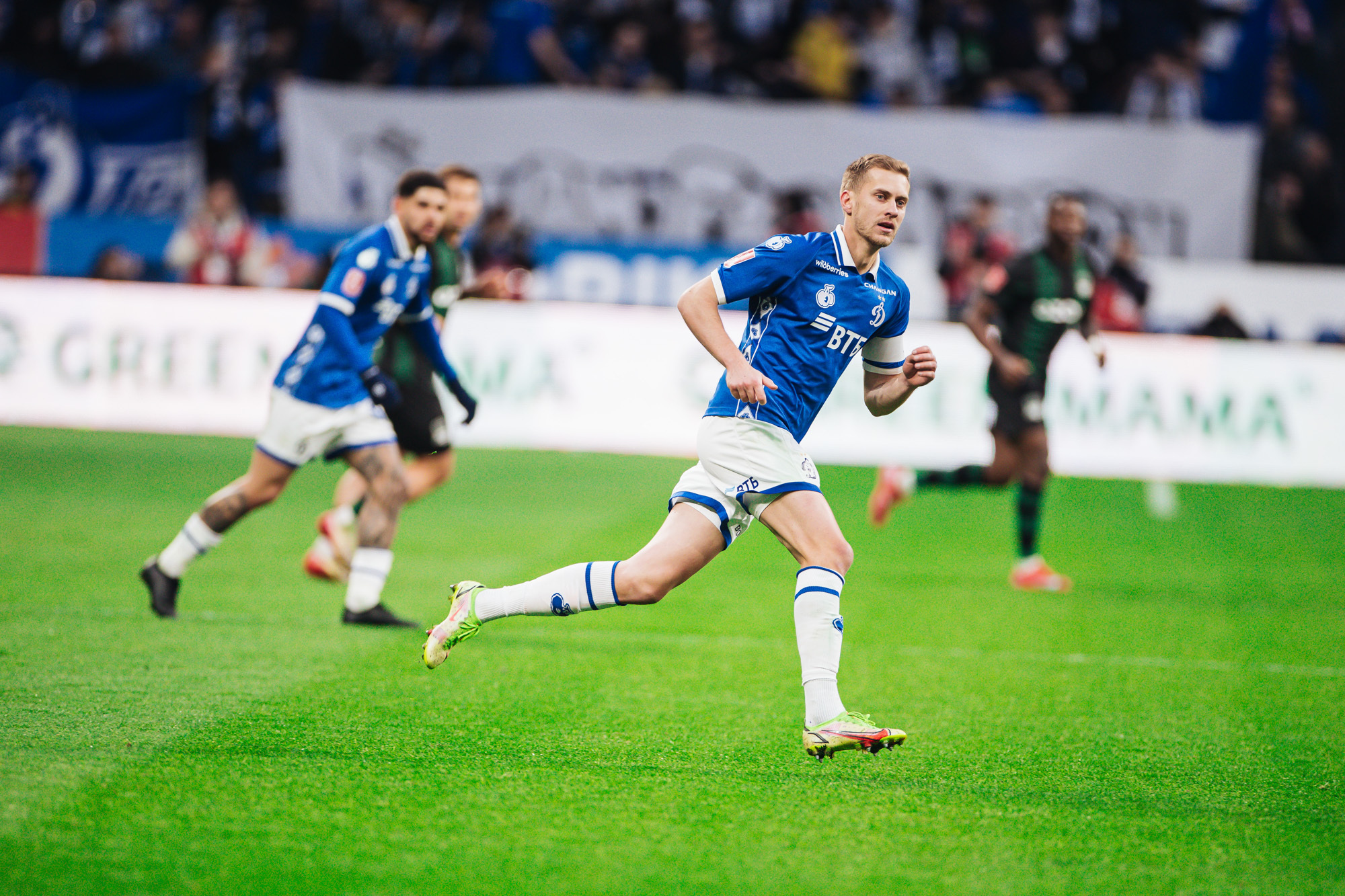 Фоторепортаж с домашнего кубкового матча против «Краснодара»