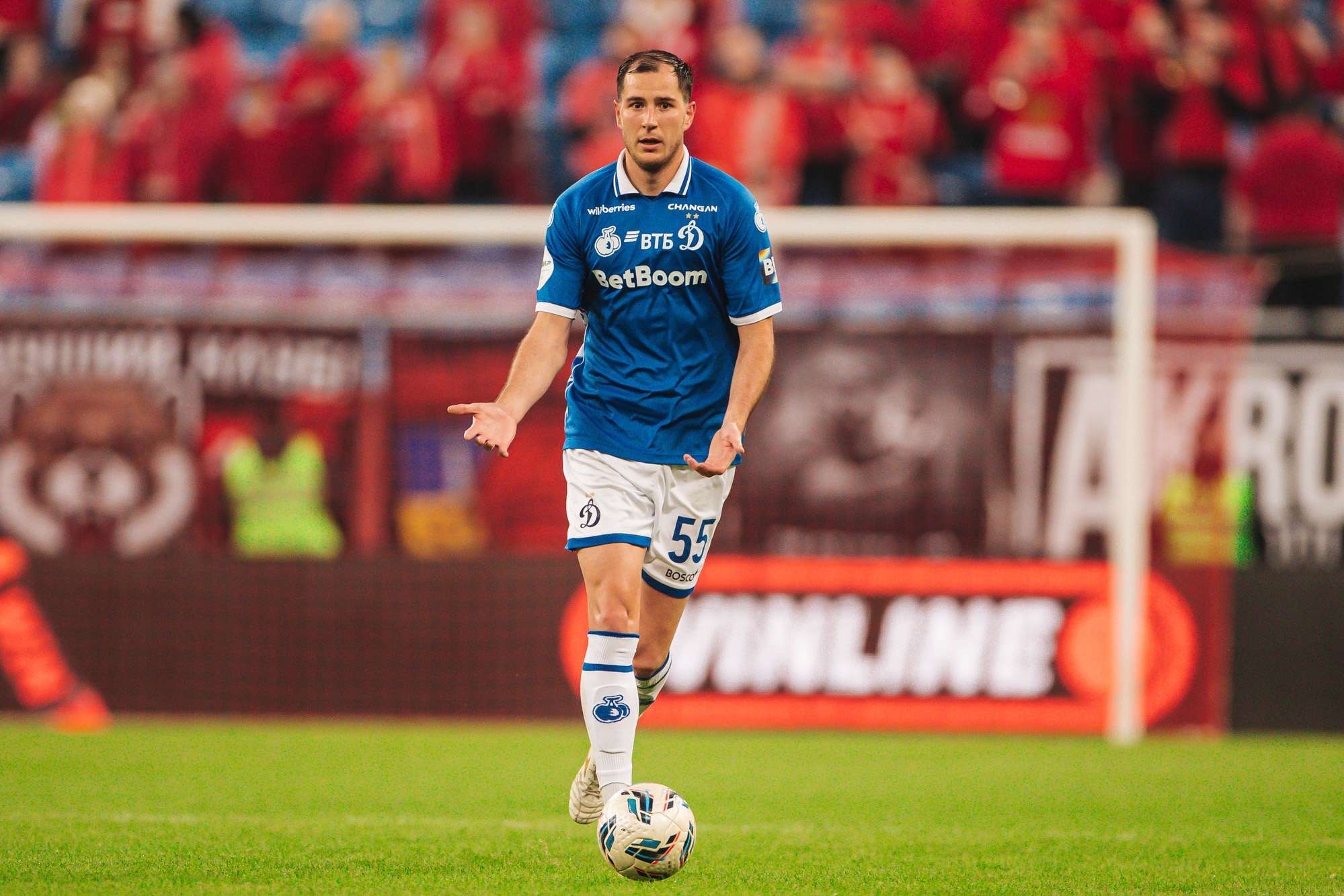 Reportaje fotográfico del partido fuera de casa contra Akron