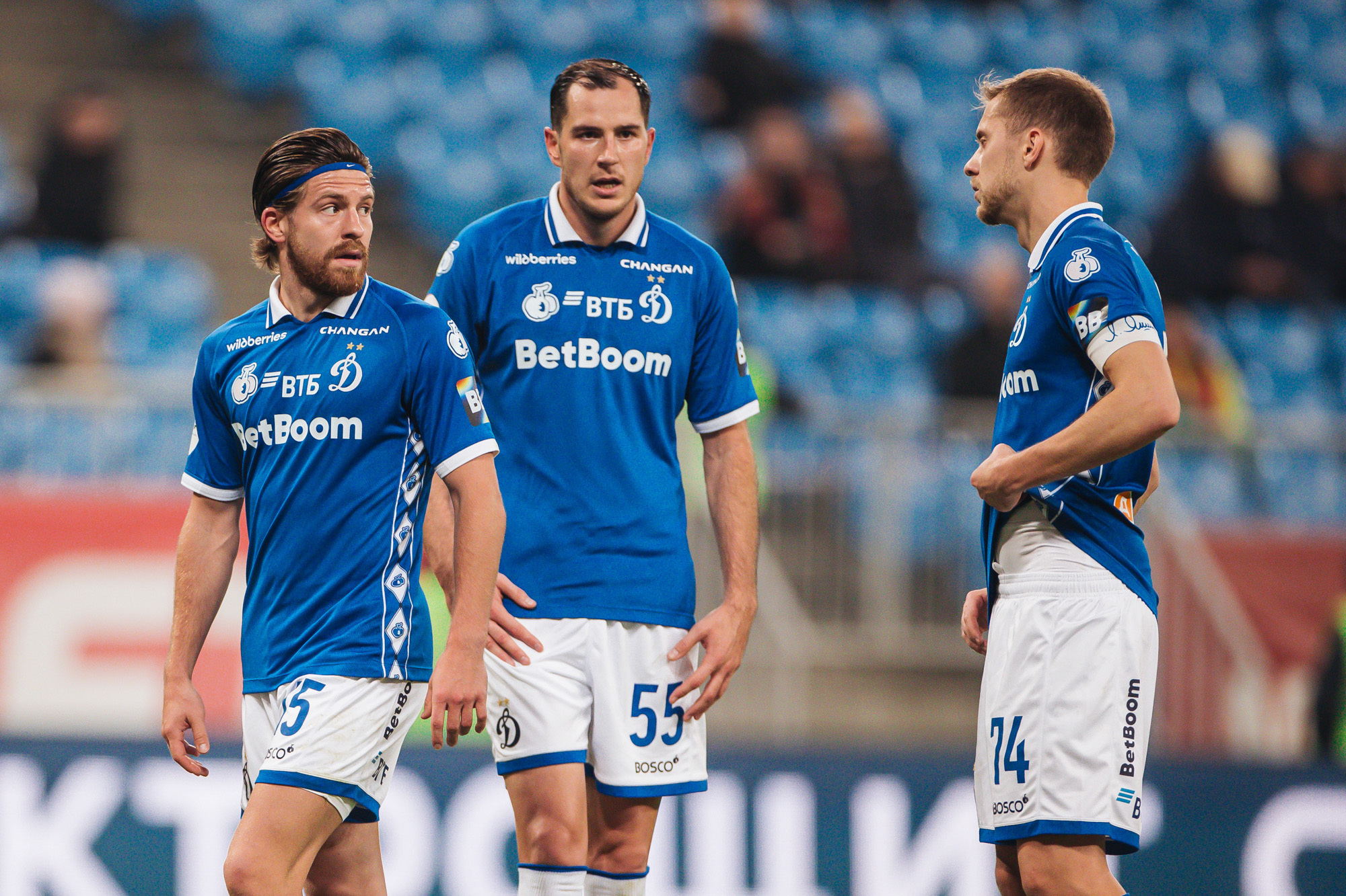 Reportaje fotográfico del partido fuera de casa contra Akron