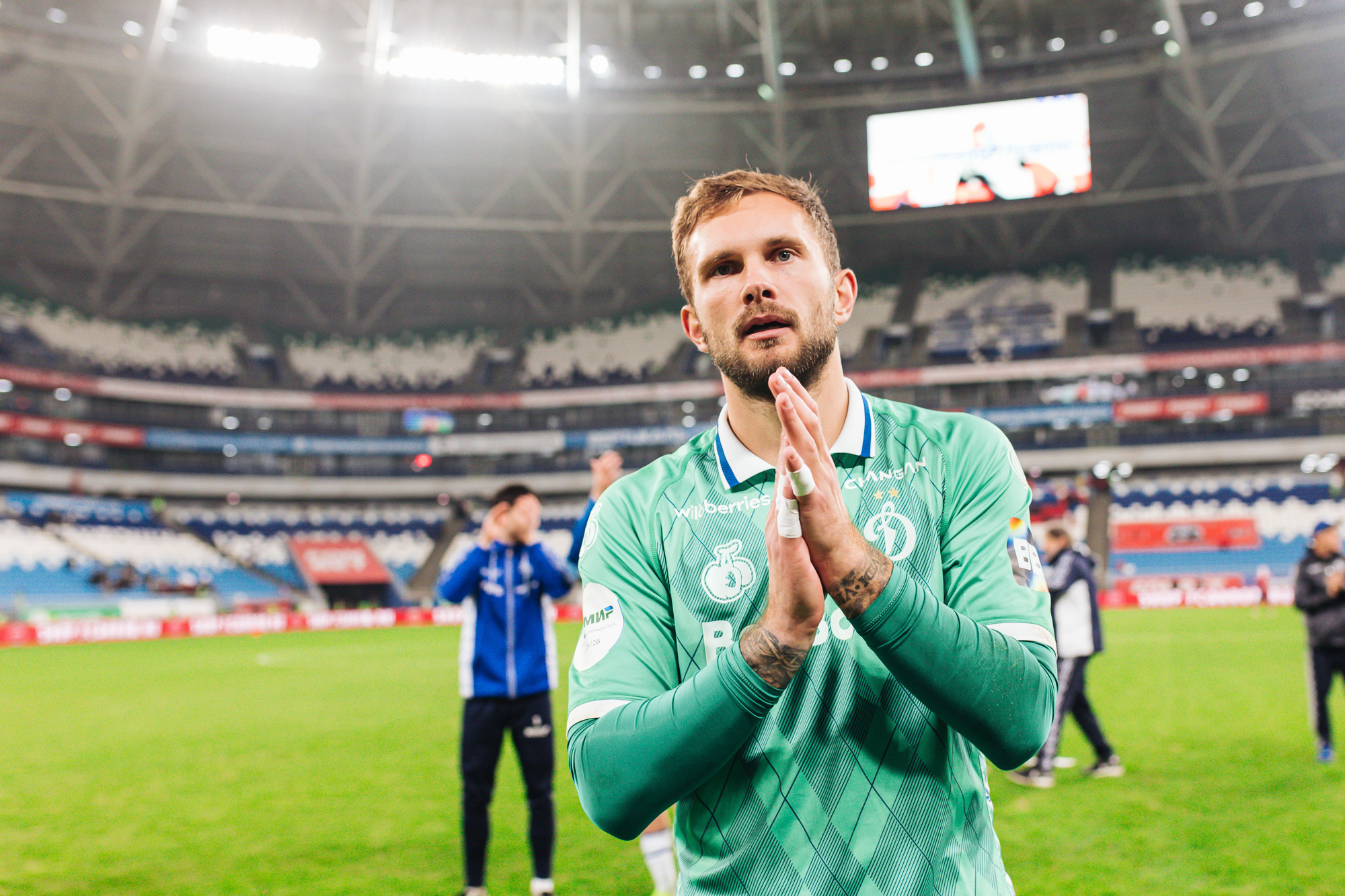 Reportaje fotográfico del partido fuera de casa contra Akron