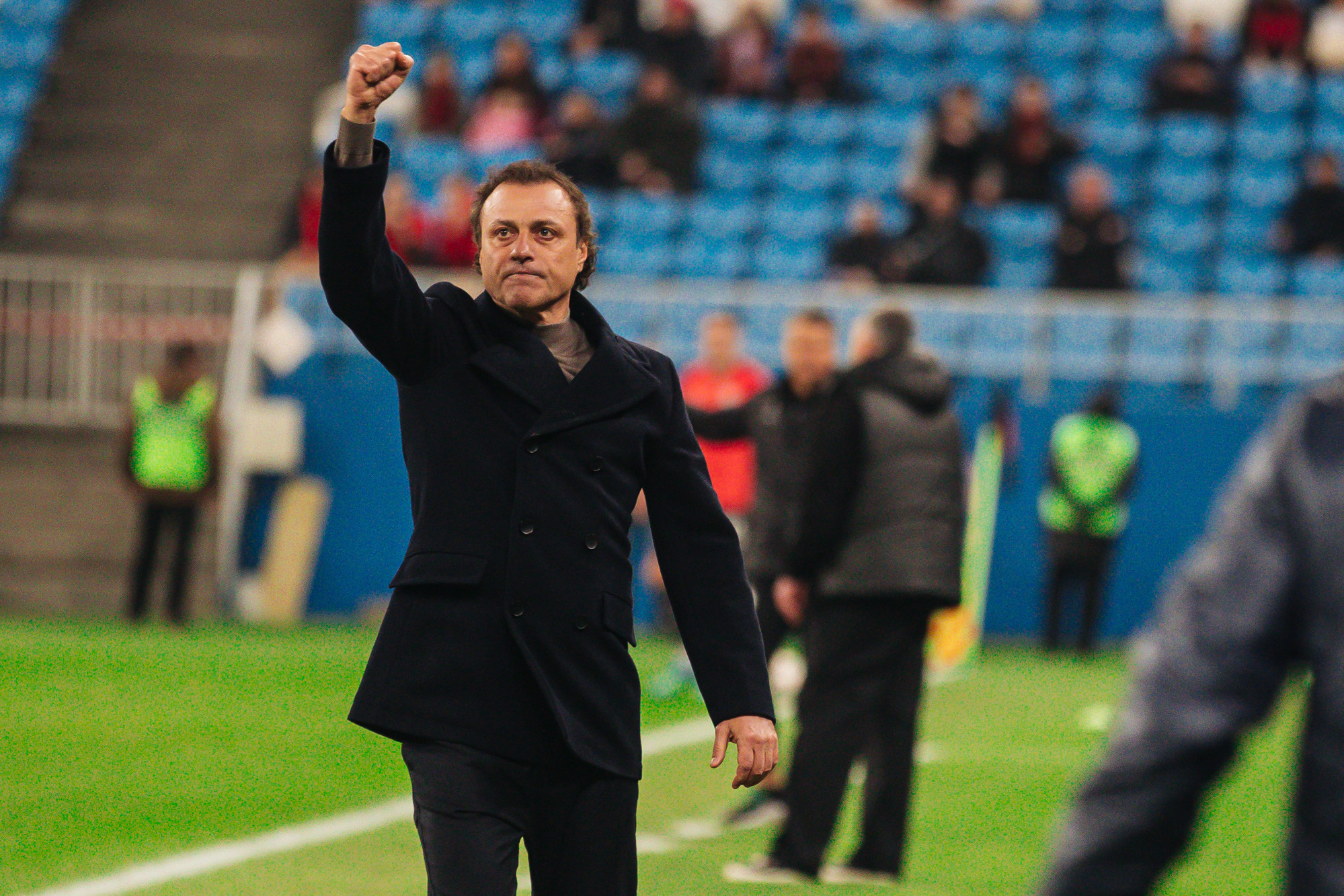 Reportaje fotográfico del partido fuera de casa contra Akron