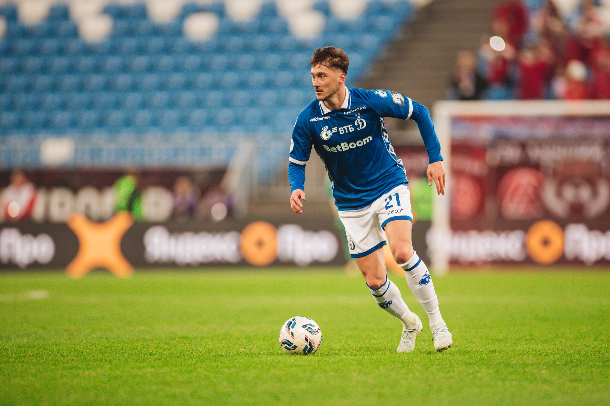 Reportaje fotográfico del partido fuera de casa contra Akron