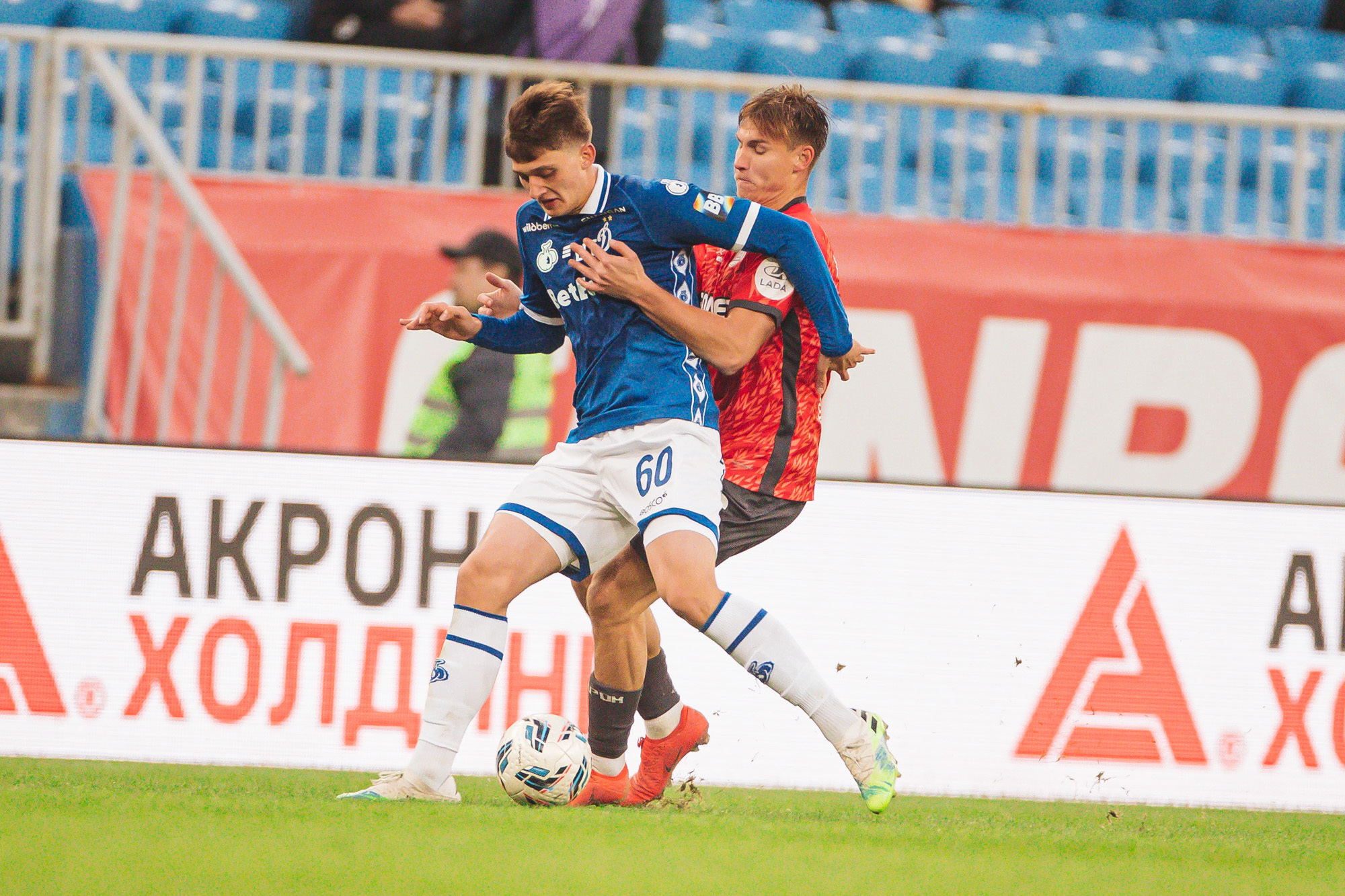 Reportaje fotográfico del partido fuera de casa contra Akron