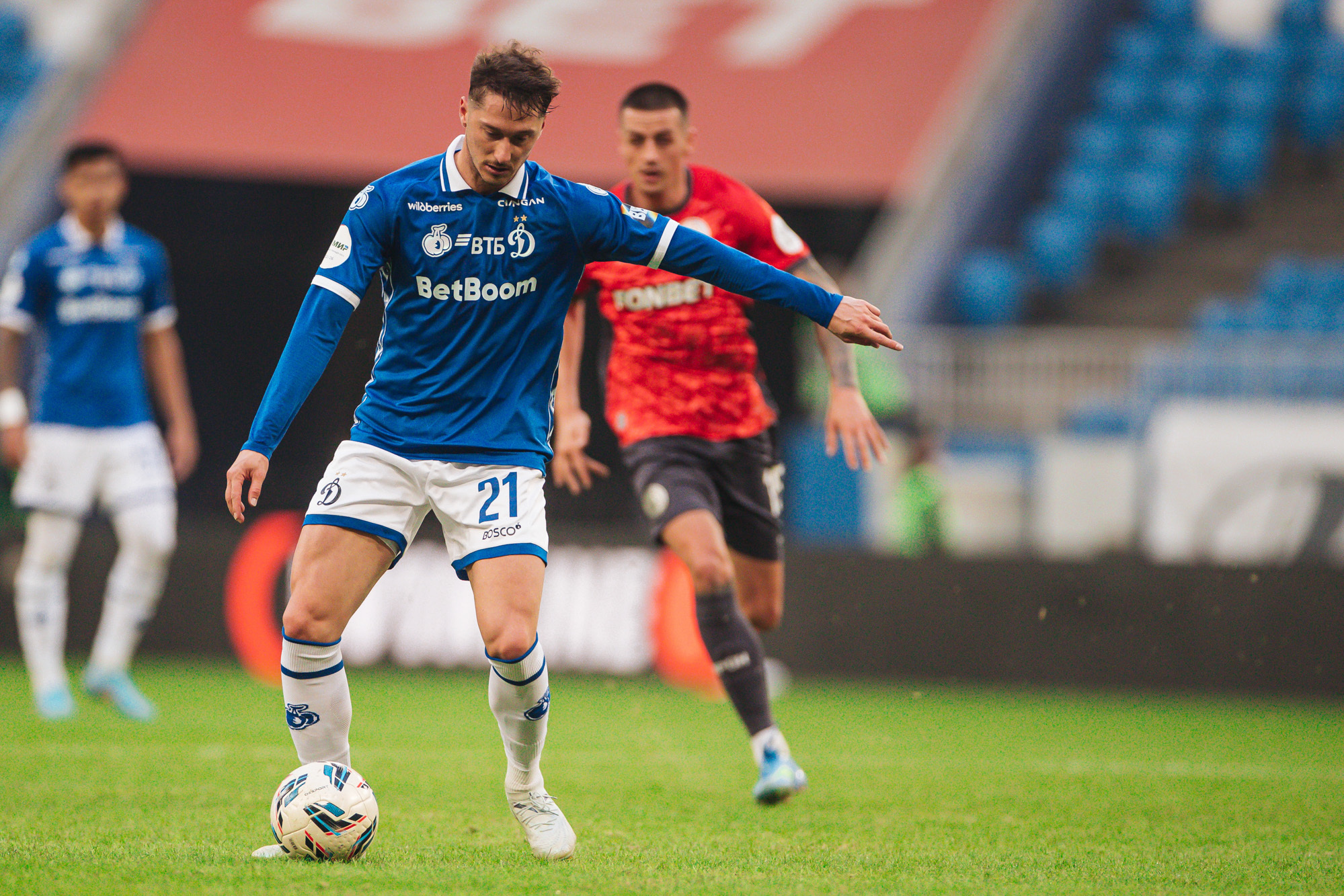 Reportaje fotográfico del partido fuera de casa contra Akron