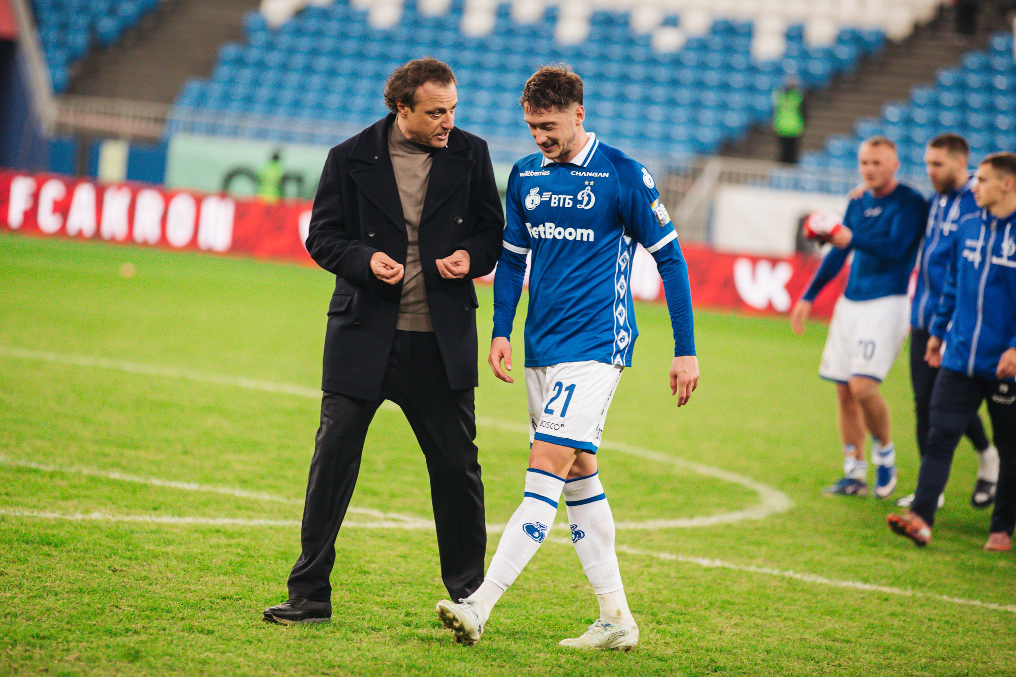 Reportaje fotográfico del partido fuera de casa contra Akron