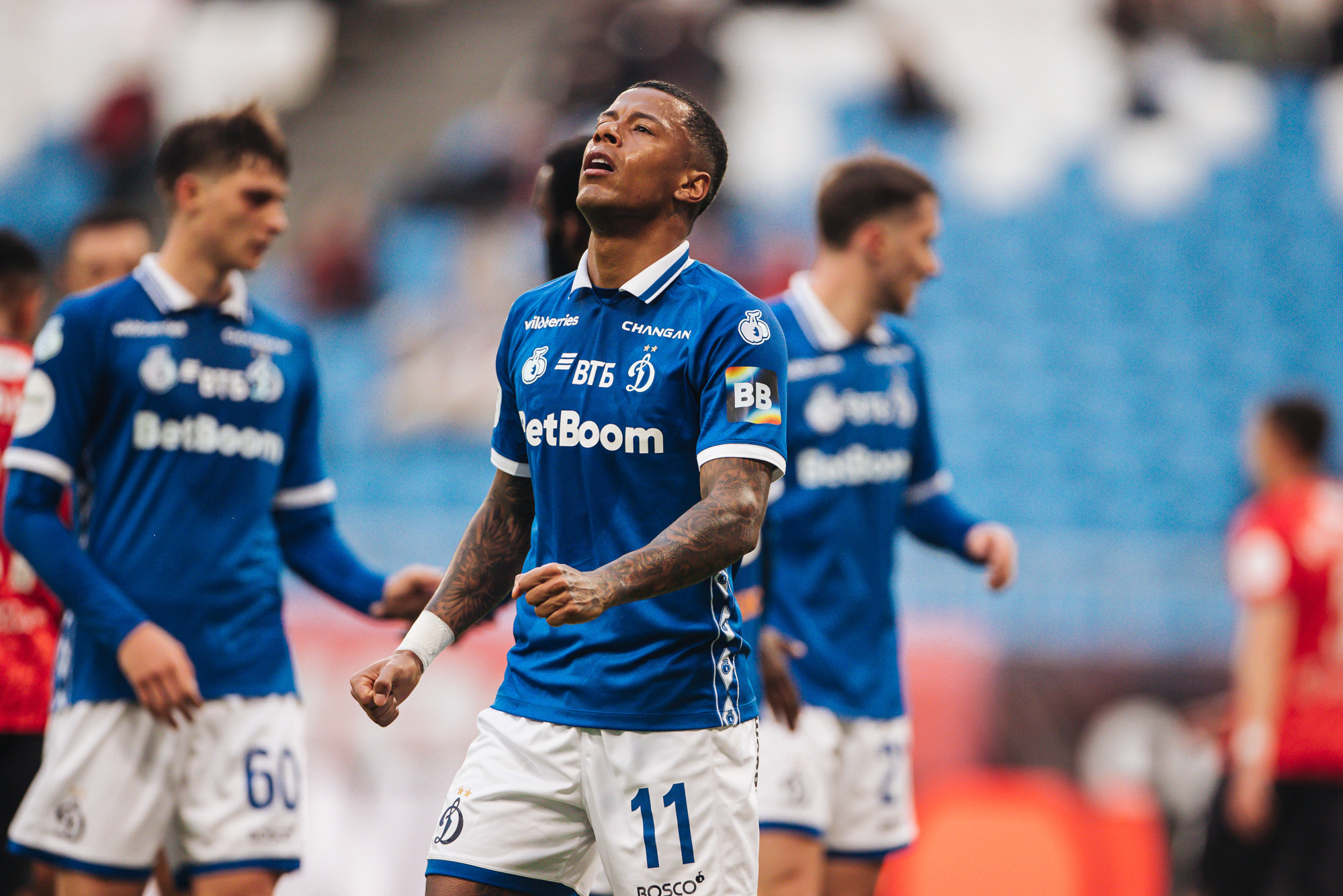 Reportaje fotográfico del partido fuera de casa contra Akron