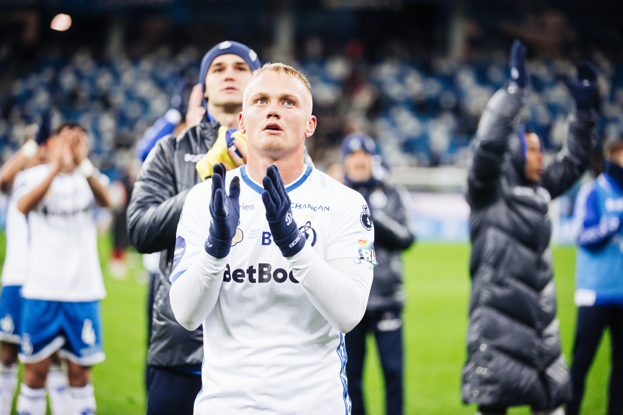 Фоторепортаж с выездного матча против «Пари НН»