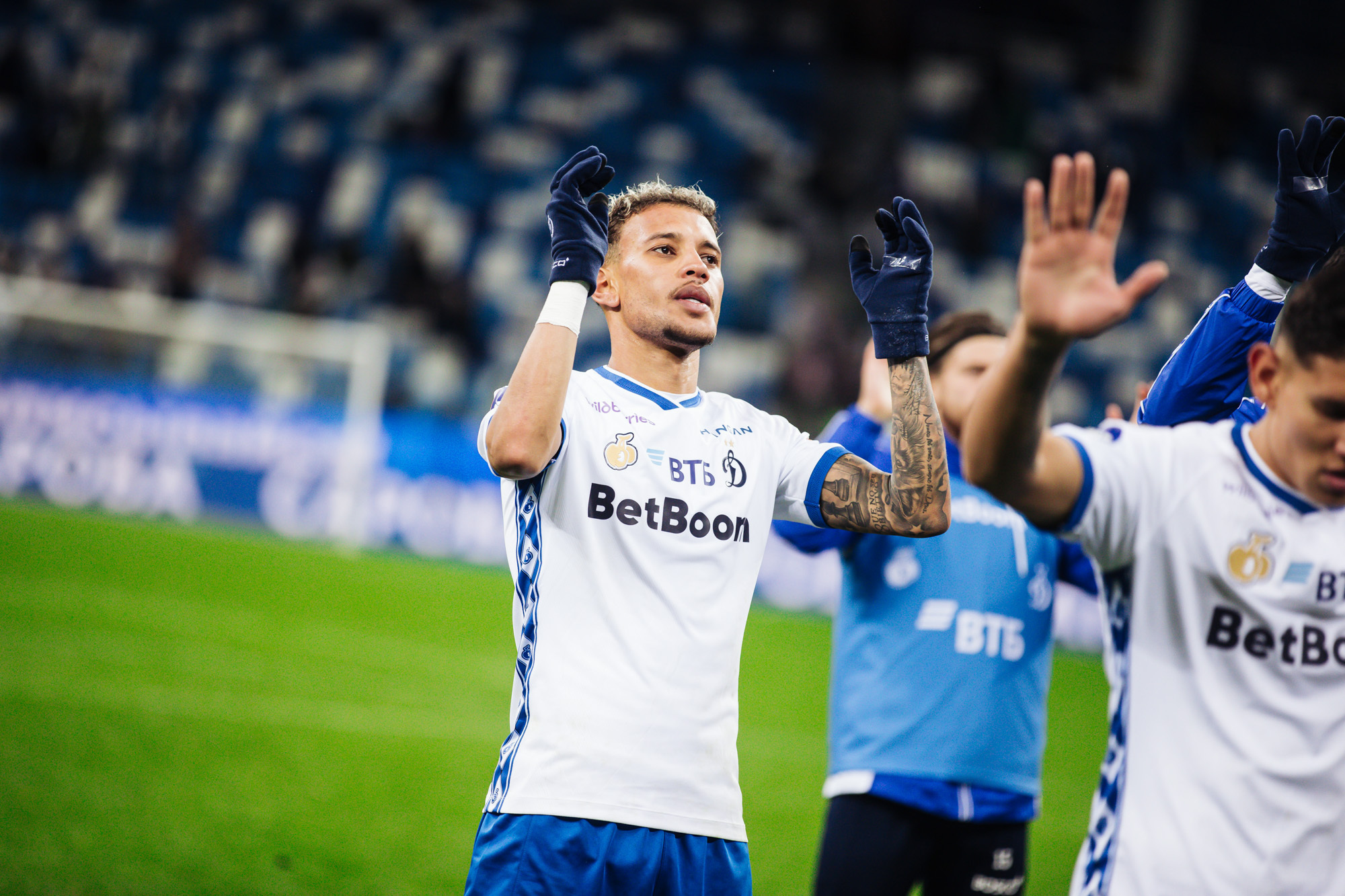 Фоторепортаж с выездного матча против «Пари НН»