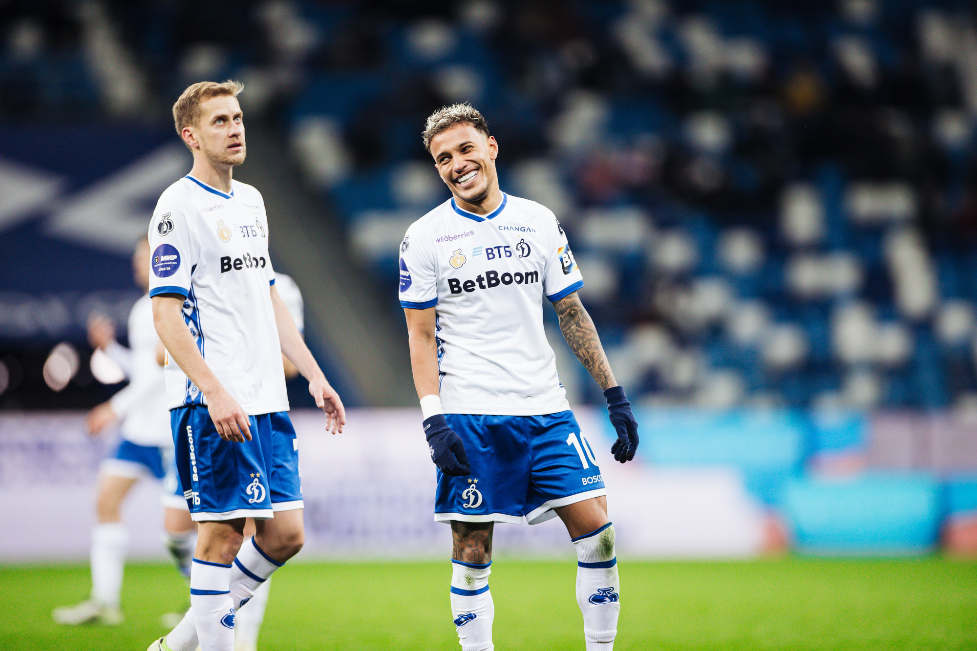 Фоторепортаж с выездного матча против «Пари НН»