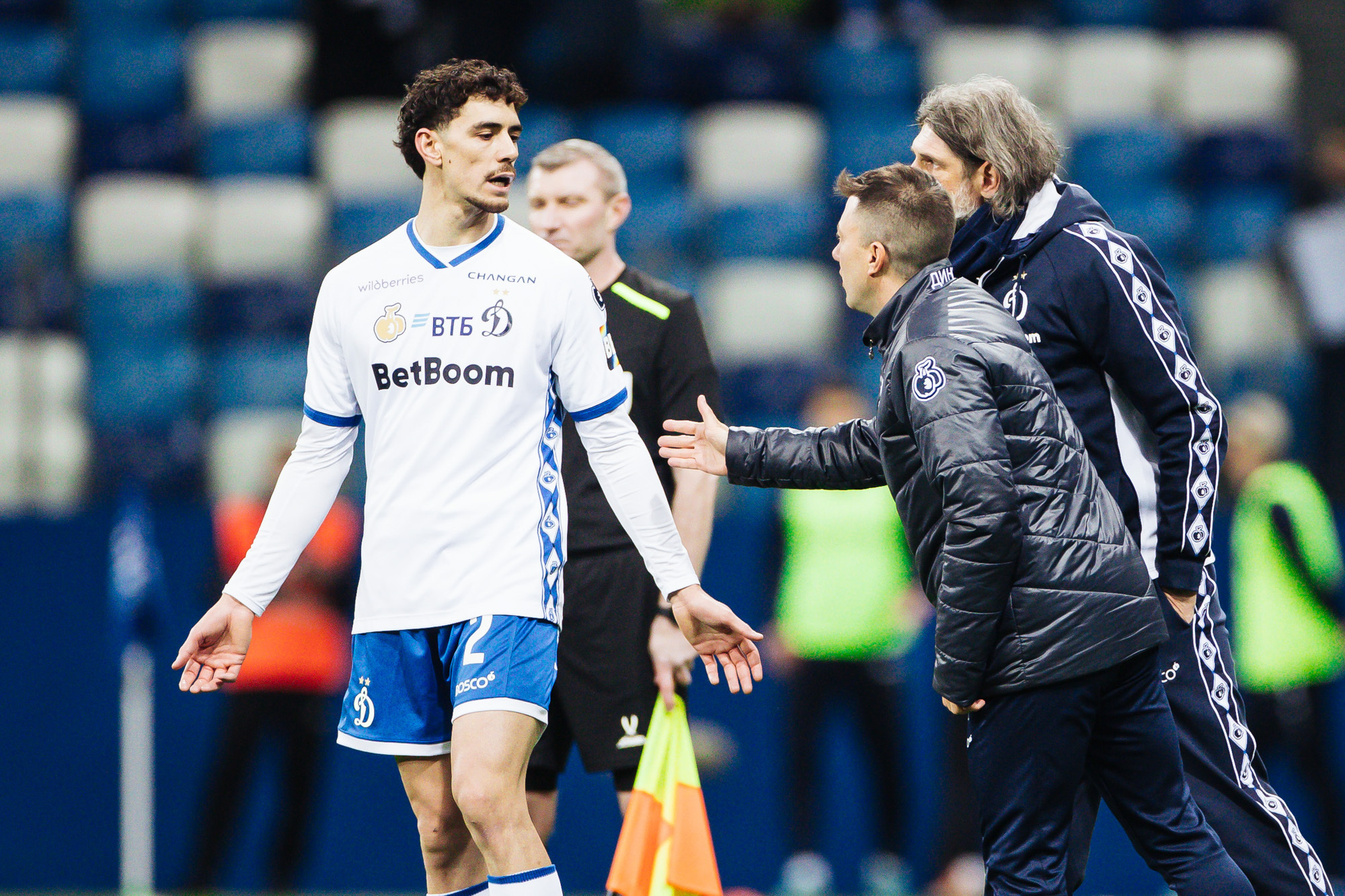 Фоторепортаж с выездного матча против «Пари НН»