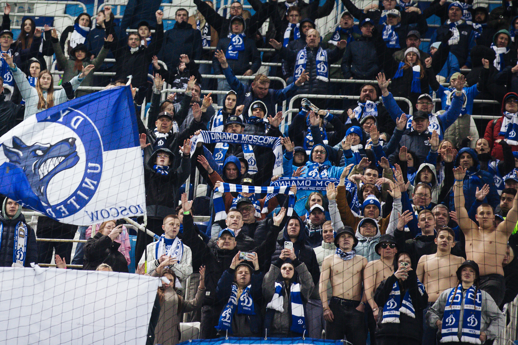 Фоторепортаж с выездного матча против «Пари НН»