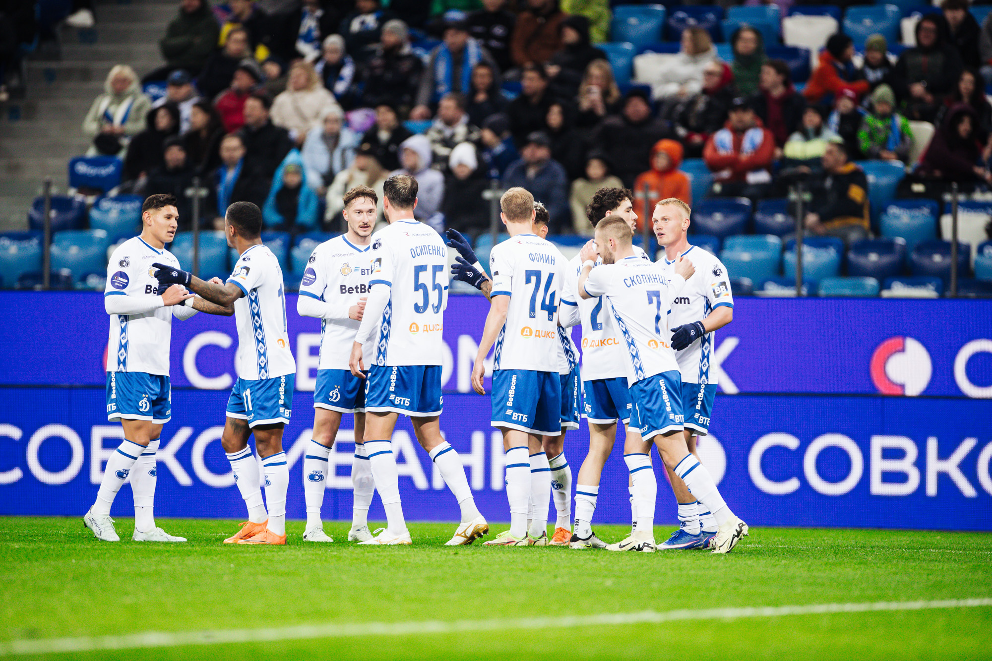 Фоторепортаж с выездного матча против «Пари НН»