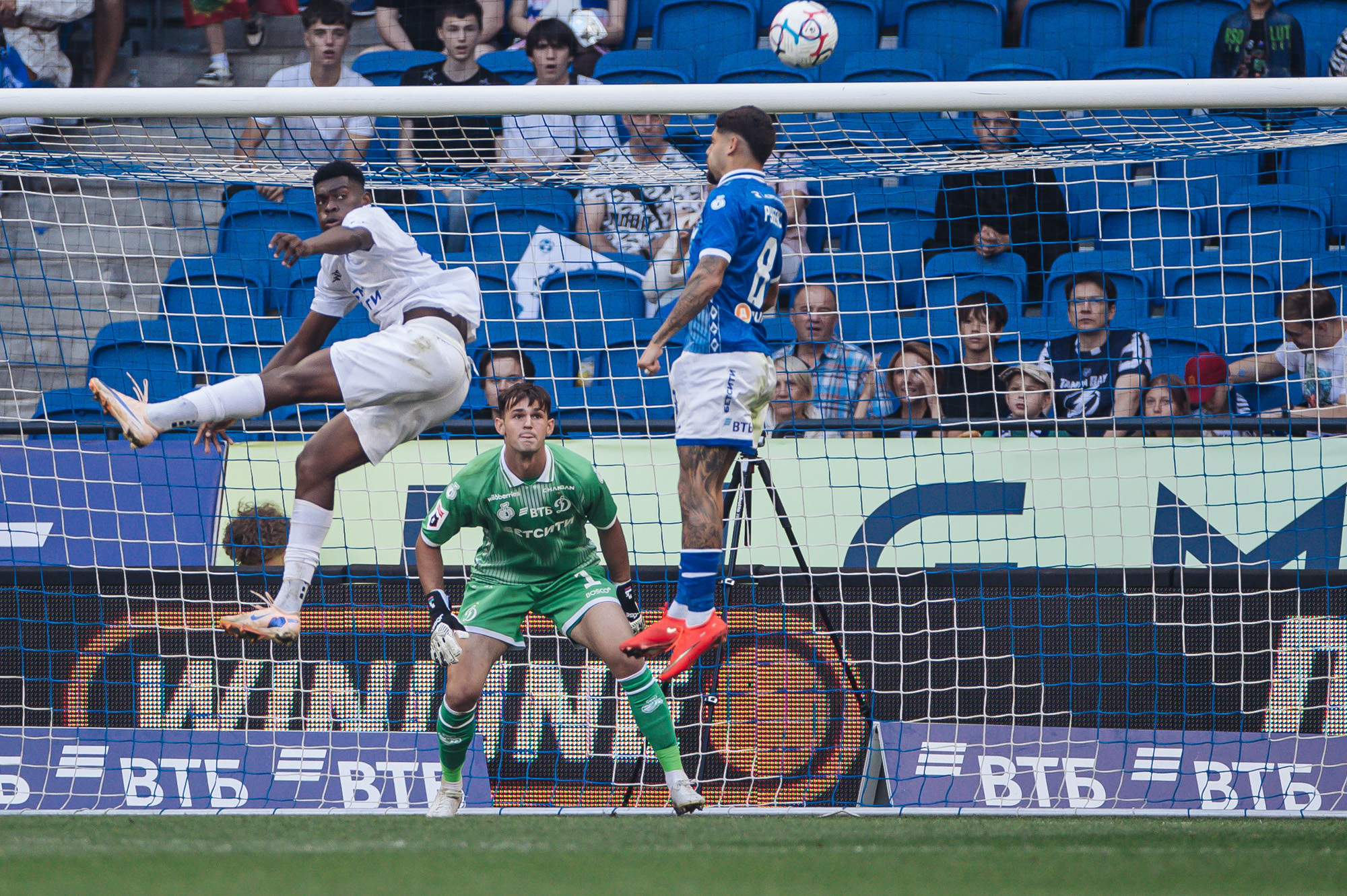 Photo report from the RPL home match against Dynamo Makhachkala