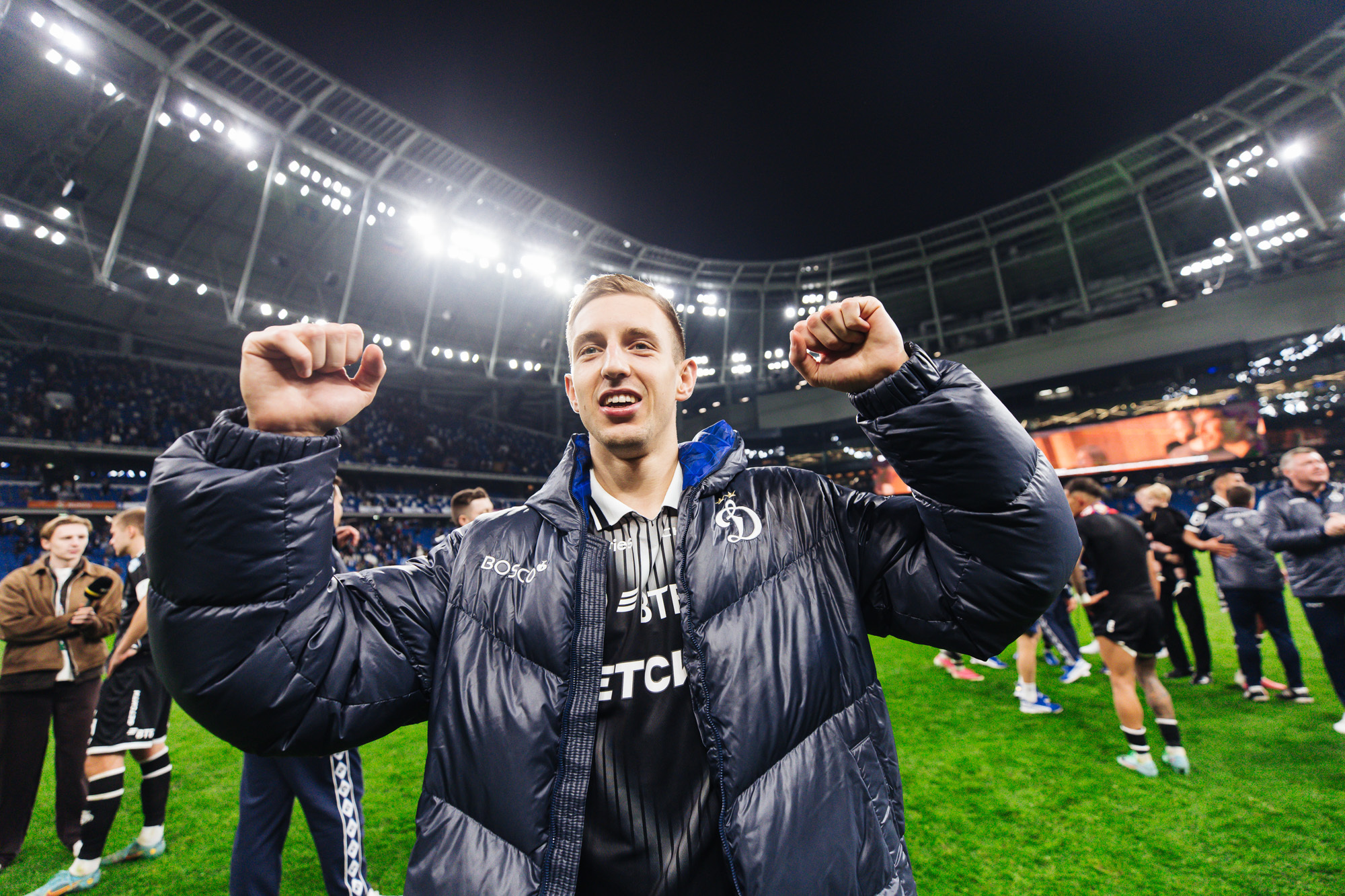 Reportaje fotográfico del derbi ganador con el CSKA