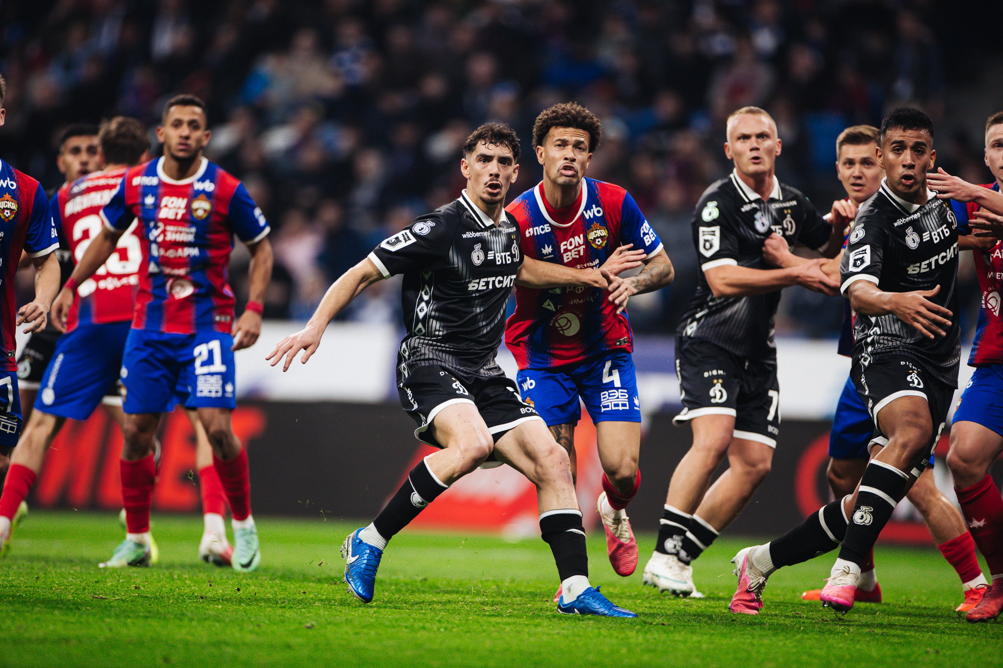 Reportaje fotográfico del derbi ganador con el CSKA