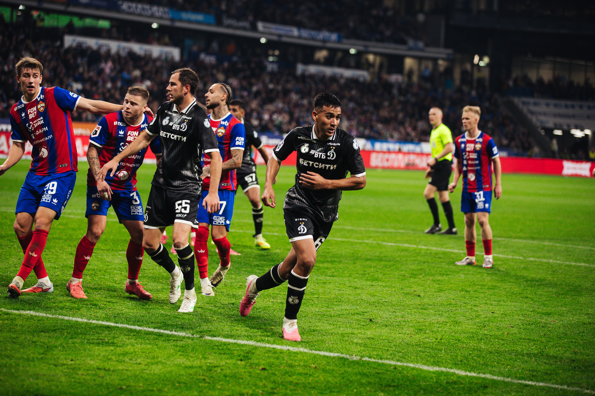 Reportaje fotográfico del derbi ganador con el CSKA