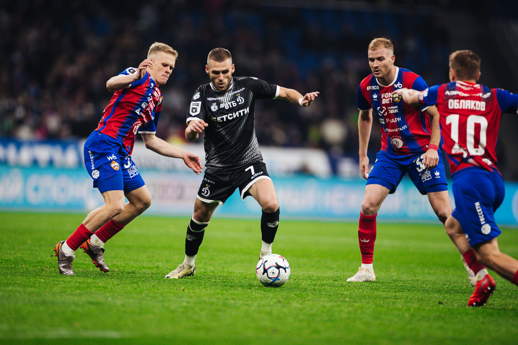 Reportaje fotográfico del derbi ganador con el CSKA