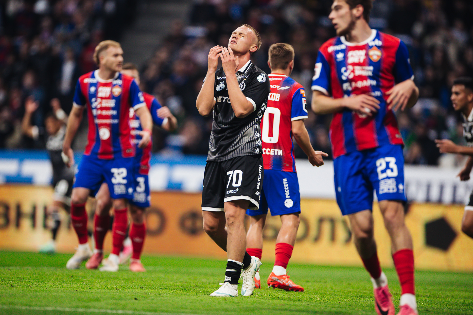 Reportaje fotográfico del derbi ganador con el CSKA