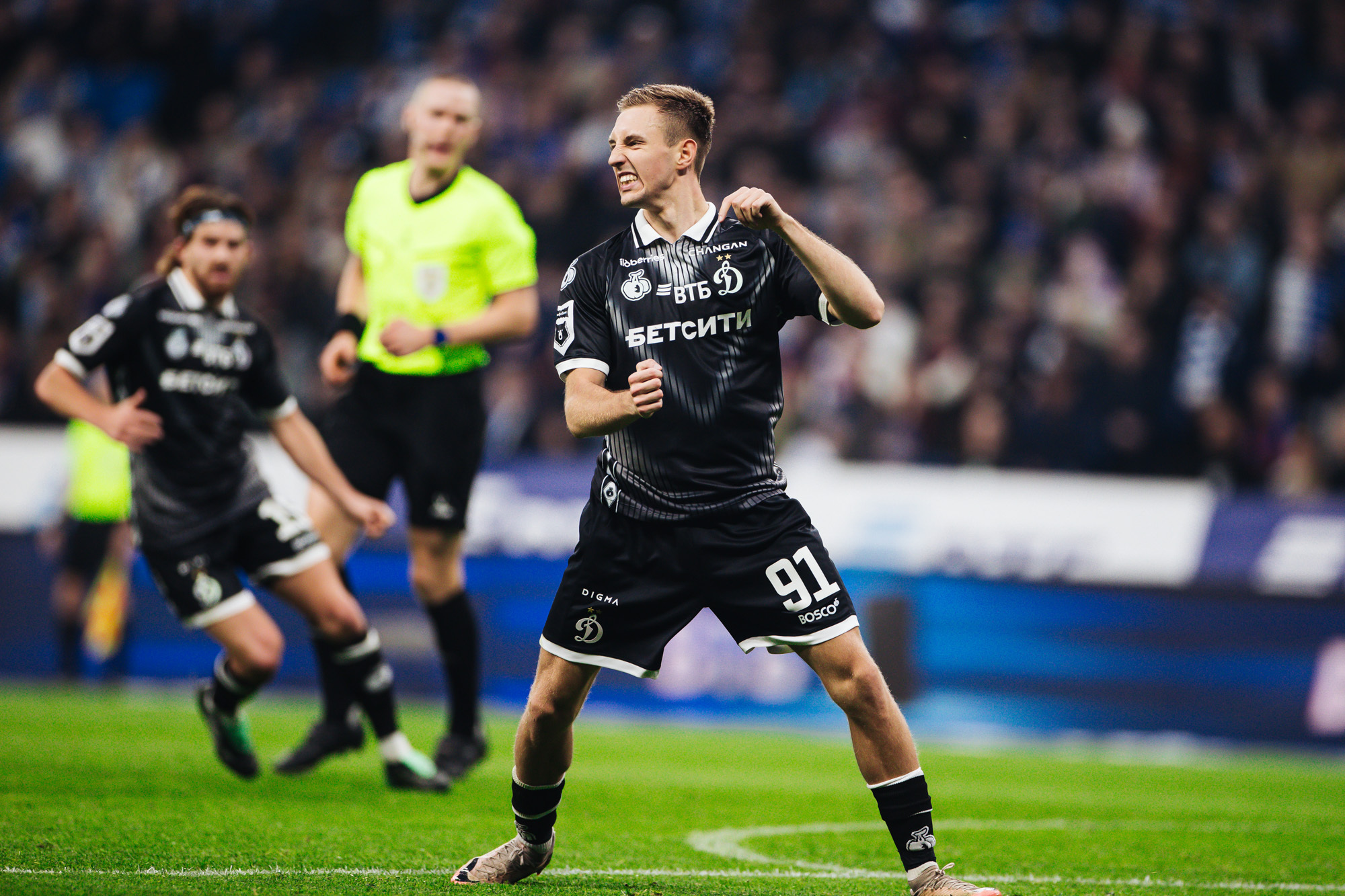 Reportaje fotográfico del derbi ganador con el CSKA