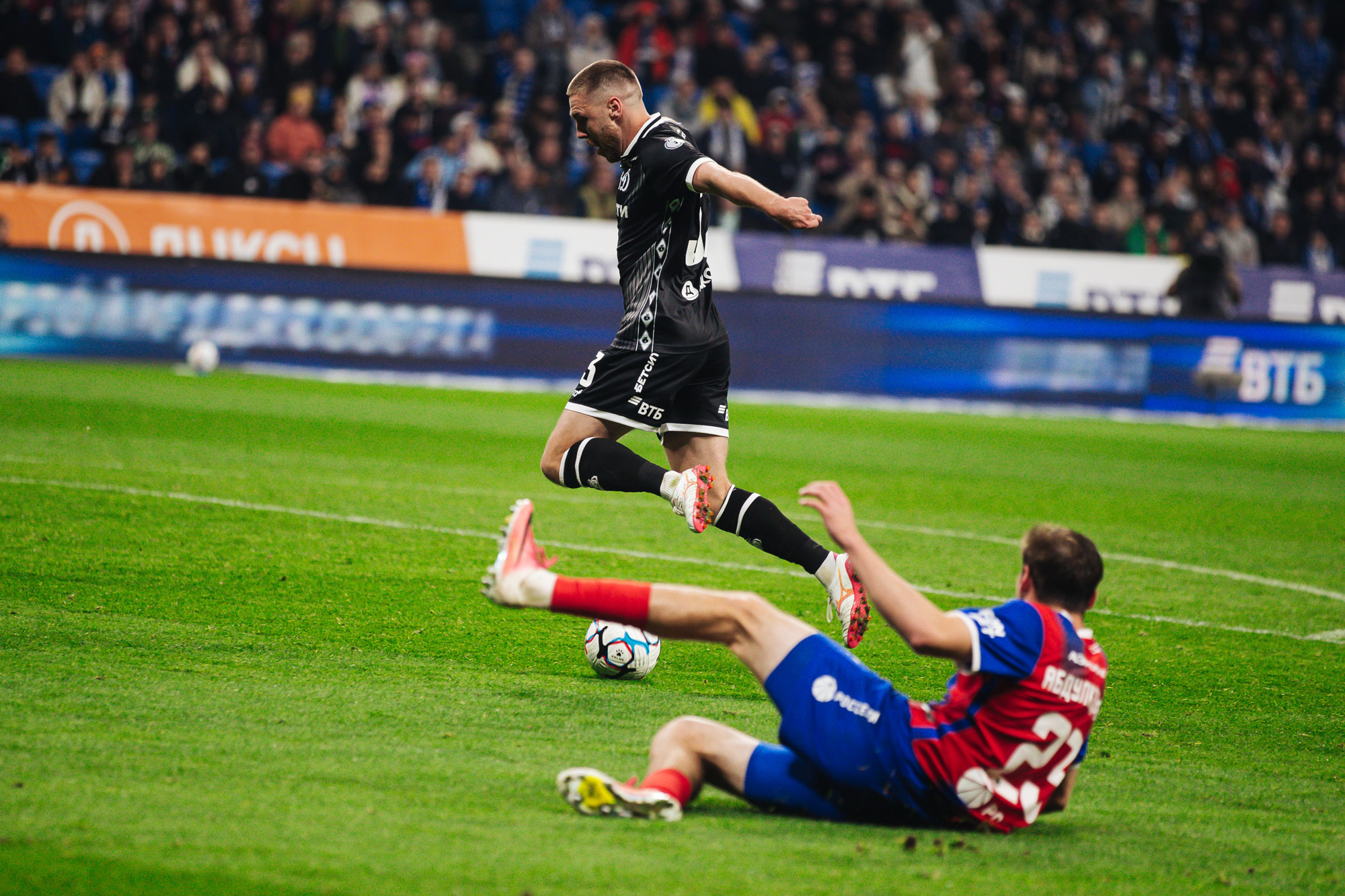 Reportaje fotográfico del derbi ganador con el CSKA