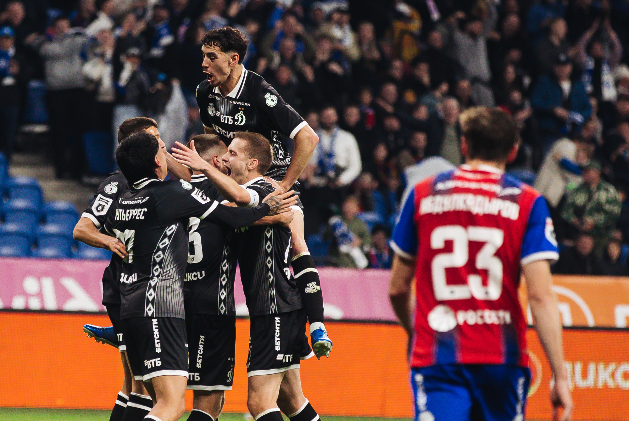 Reportaje fotográfico del derbi ganador con el CSKA