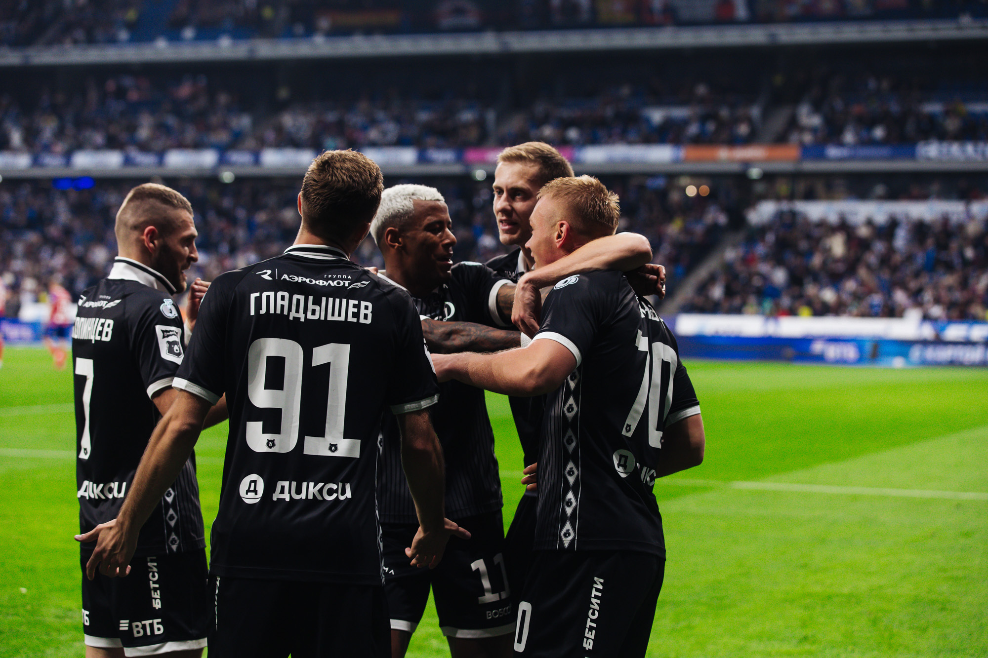 Reportaje fotográfico del derbi ganador con el CSKA