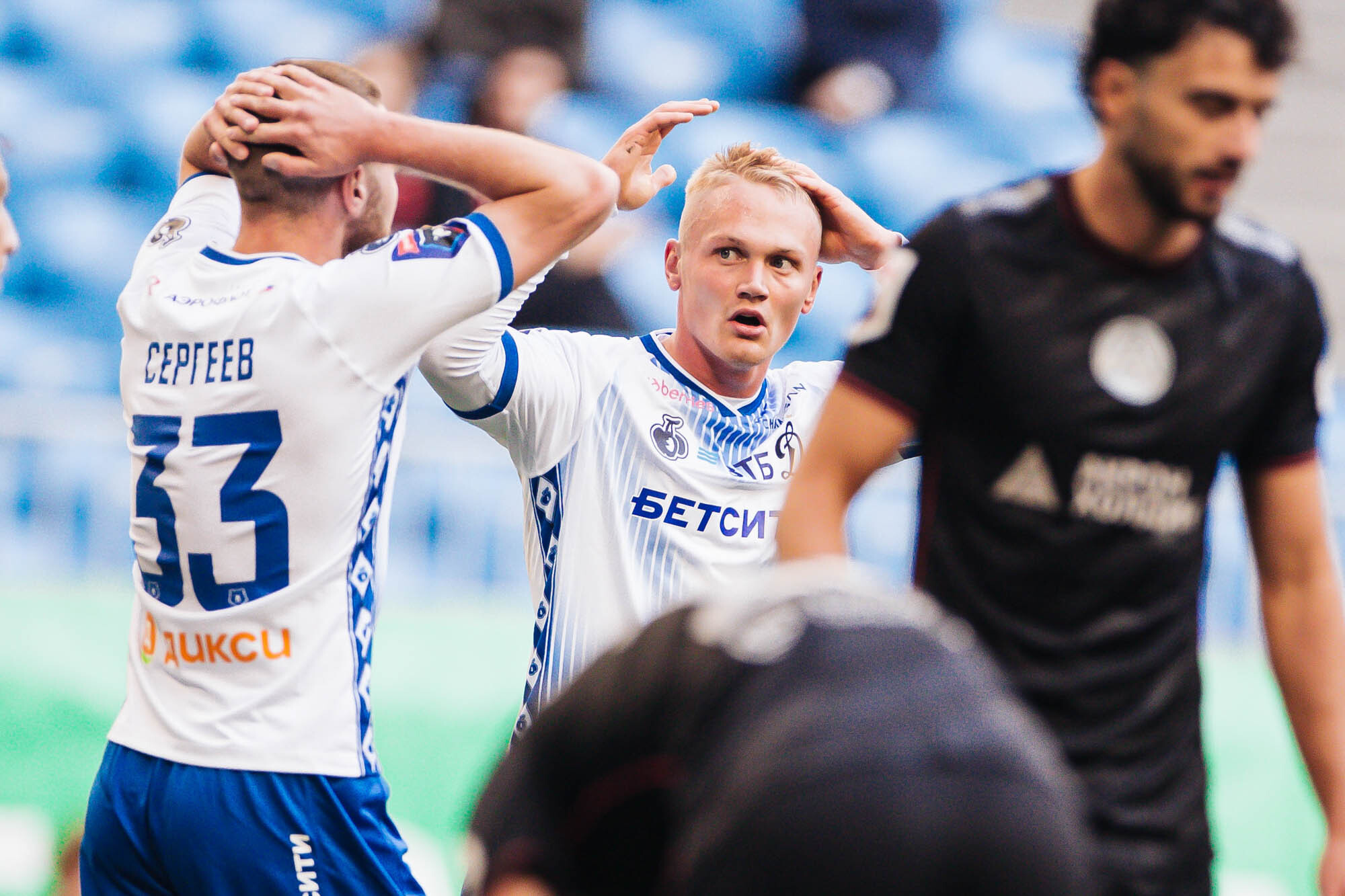 Photo report from the away match against Akron