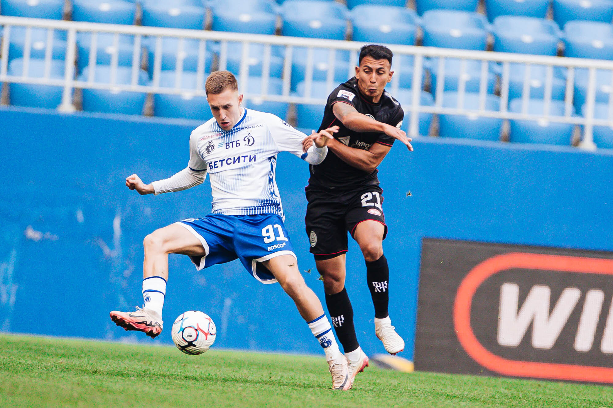 Photo report from the away match against Akron