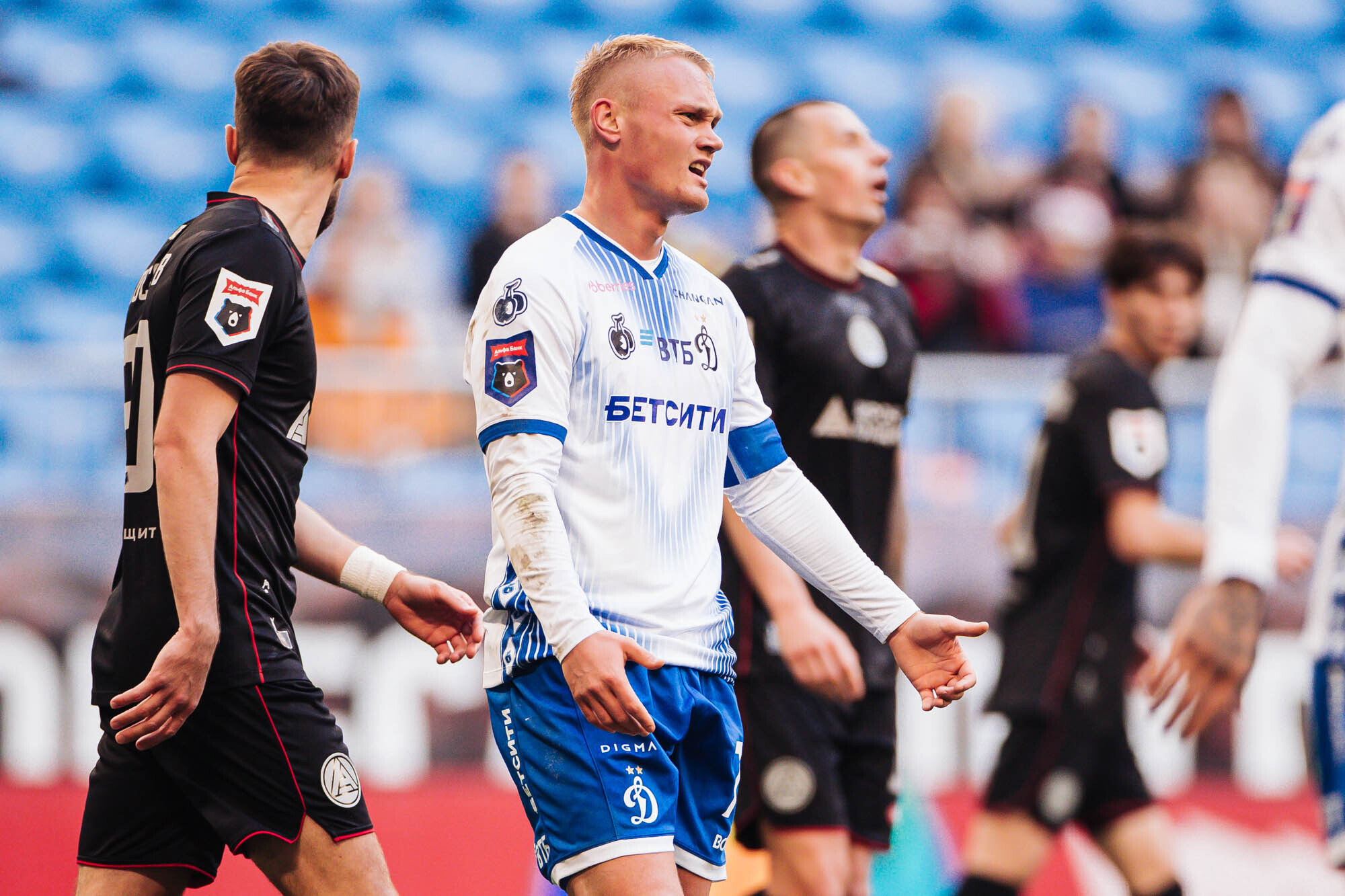 Photo report from the away match against Akron
