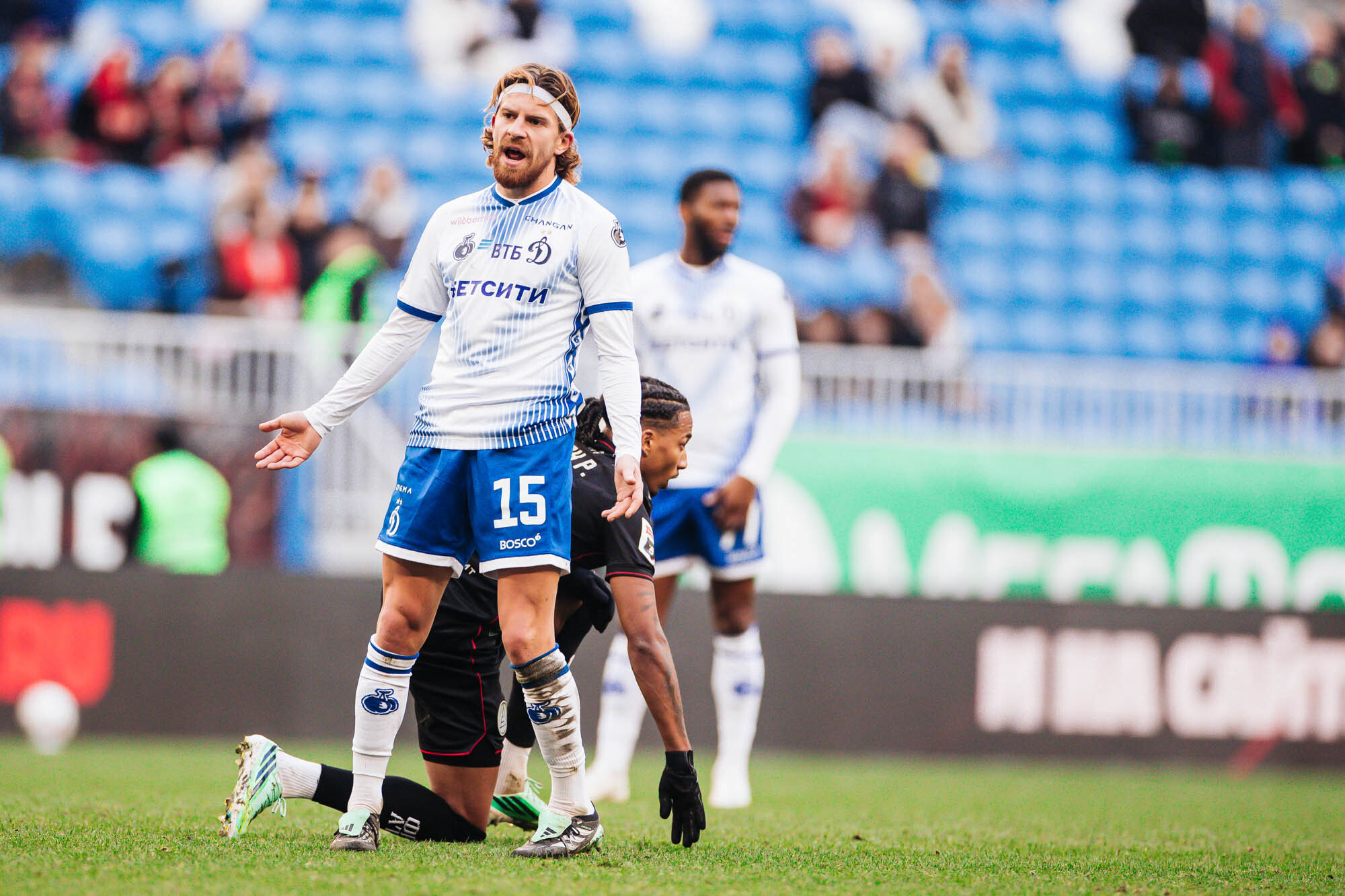 Photo report from the away match against Akron
