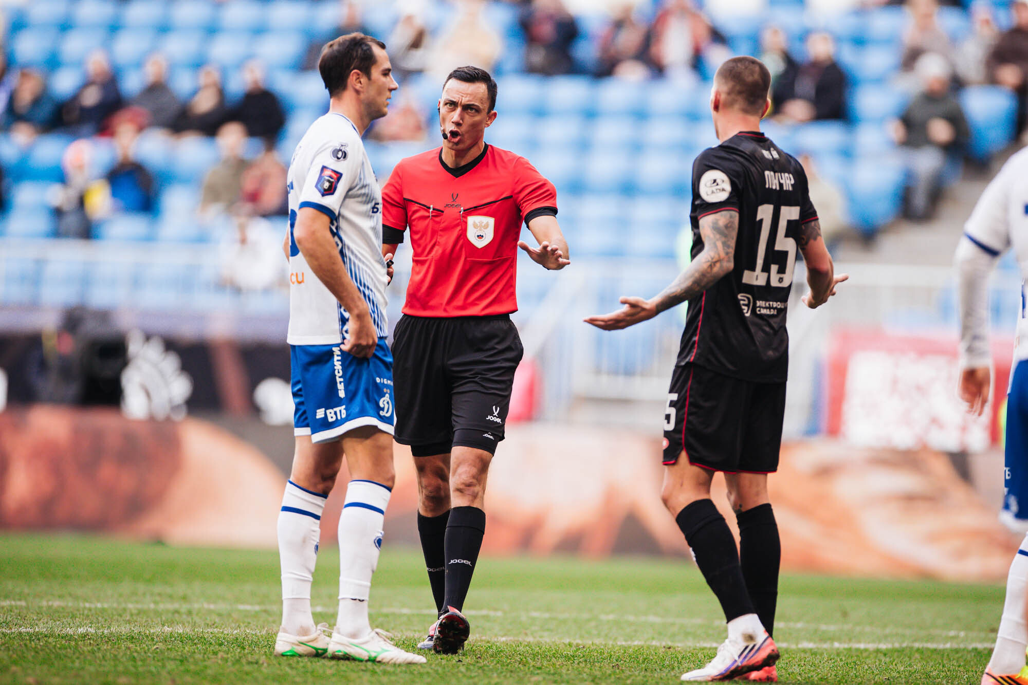 Photo report from the away match against Akron