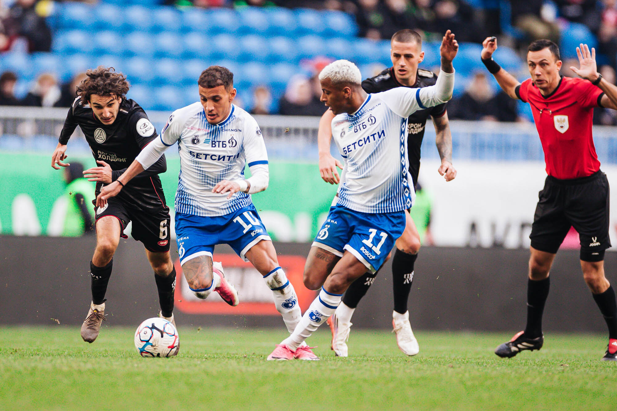 Photo report from the away match against Akron