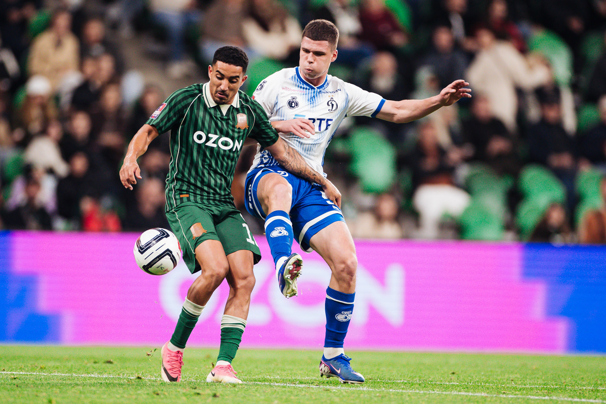 Reportaje fotográfico del partido de Copa visitante contra Krasnodar
