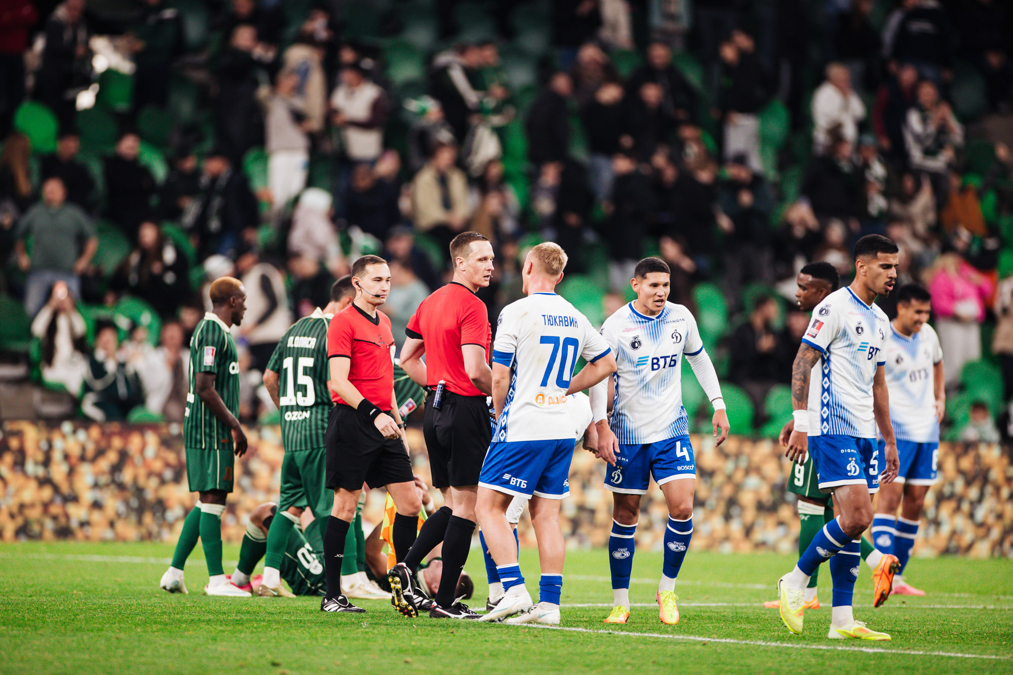 Reportaje fotográfico del partido de Copa visitante contra Krasnodar