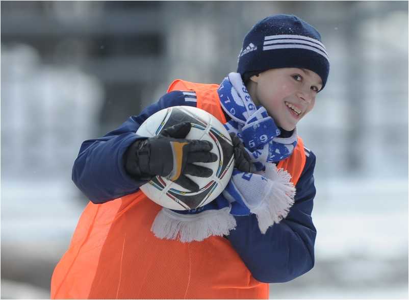 Турнир молодежных команд 2011-12. 5-й тур. Динамо-Зенит 2-1 Турнир молодежных команд 2011-12. 5-й тур. Динамо-Зенит 2-1