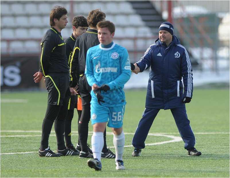 Турнир молодежных команд 2011-12. 5-й тур. Динамо-Зенит 2-1 Турнир молодежных команд 2011-12. 5-й тур. Динамо-Зенит 2-1