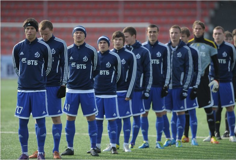 Турнир молодежных команд 2011-12. 5-й тур. Динамо-Зенит 2-1 Турнир молодежных команд 2011-12. 5-й тур. Динамо-Зенит 2-1