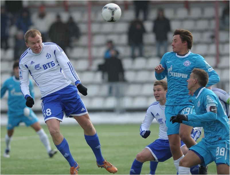 Турнир молодежных команд 2011-12. 5-й тур. Динамо-Зенит 2-1 Турнир молодежных команд 2011-12. 5-й тур. Динамо-Зенит 2-1