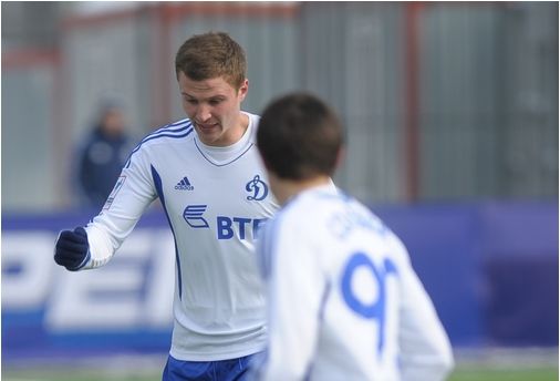 Турнир молодежных команд 2011-12. 5-й тур. Динамо-Зенит 2-1 Турнир молодежных команд 2011-12. 5-й тур. Динамо-Зенит 2-1