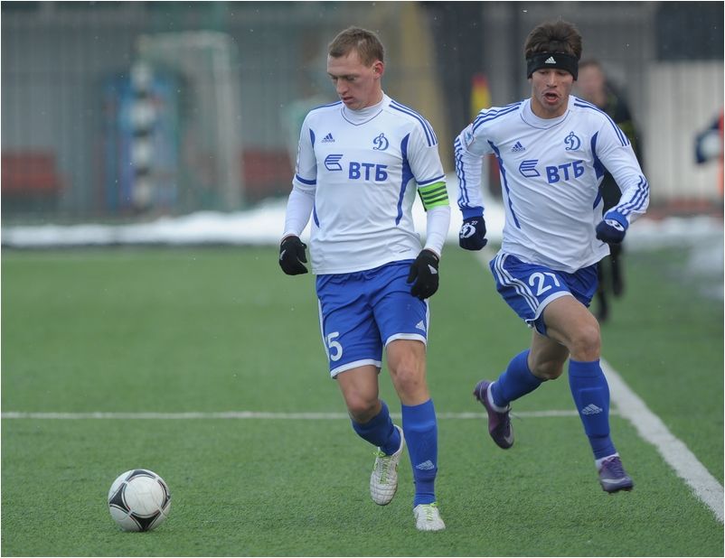 Турнир молодежных команд 2011-12. 5-й тур. Динамо-Зенит 2-1 Турнир молодежных команд 2011-12. 5-й тур. Динамо-Зенит 2-1