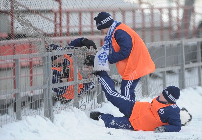 Турнир молодежных команд 2011-12. 5-й тур. Динамо-Зенит 2-1 Турнир молодежных команд 2011-12. 5-й тур. Динамо-Зенит 2-1