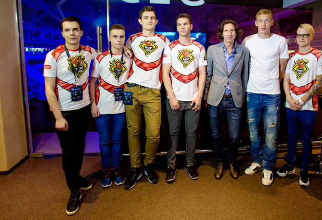 «Динамо» поддержало TORNADO.ROX